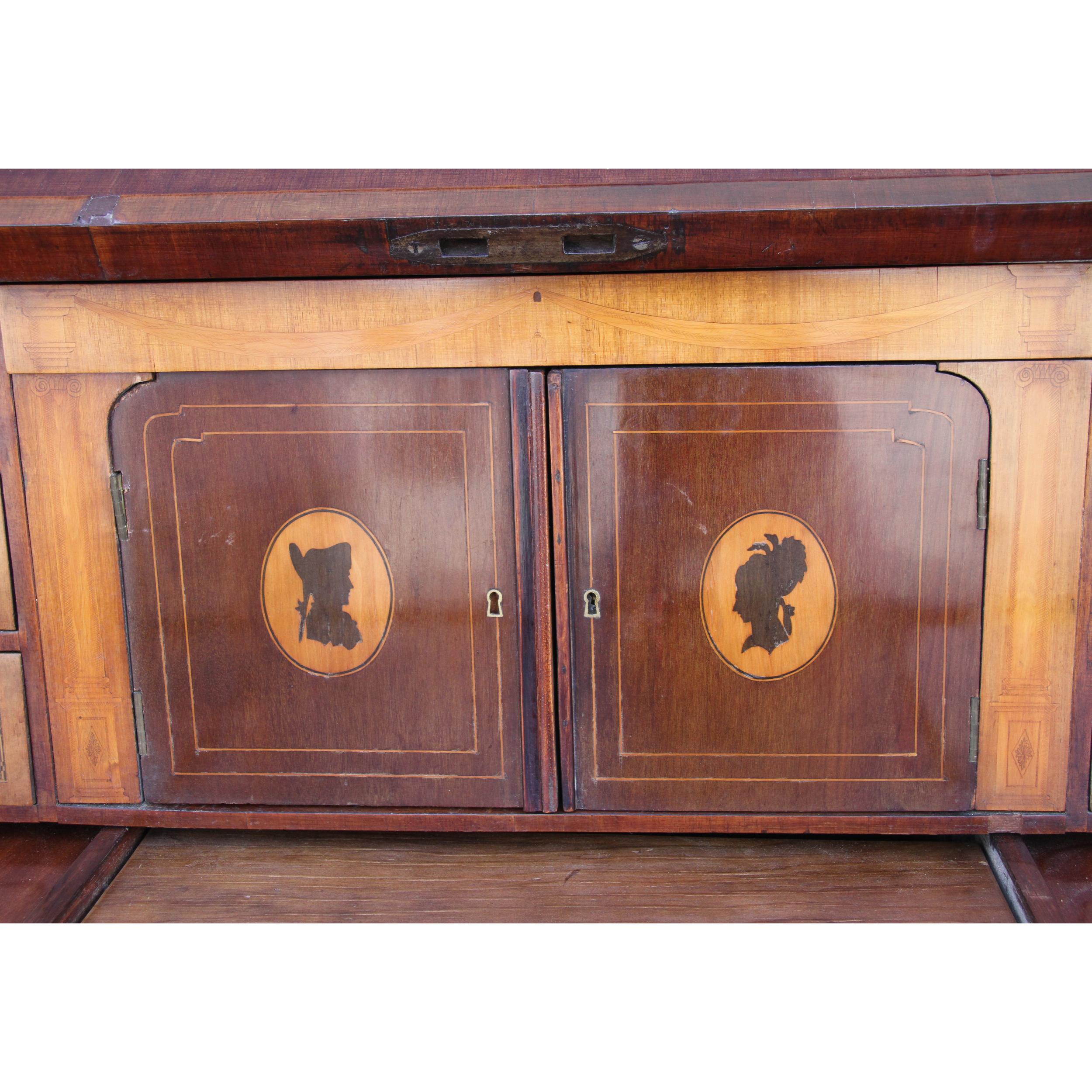 Scrivania Roll Top a cilindro Biedermeier con cassetti in vendita 8