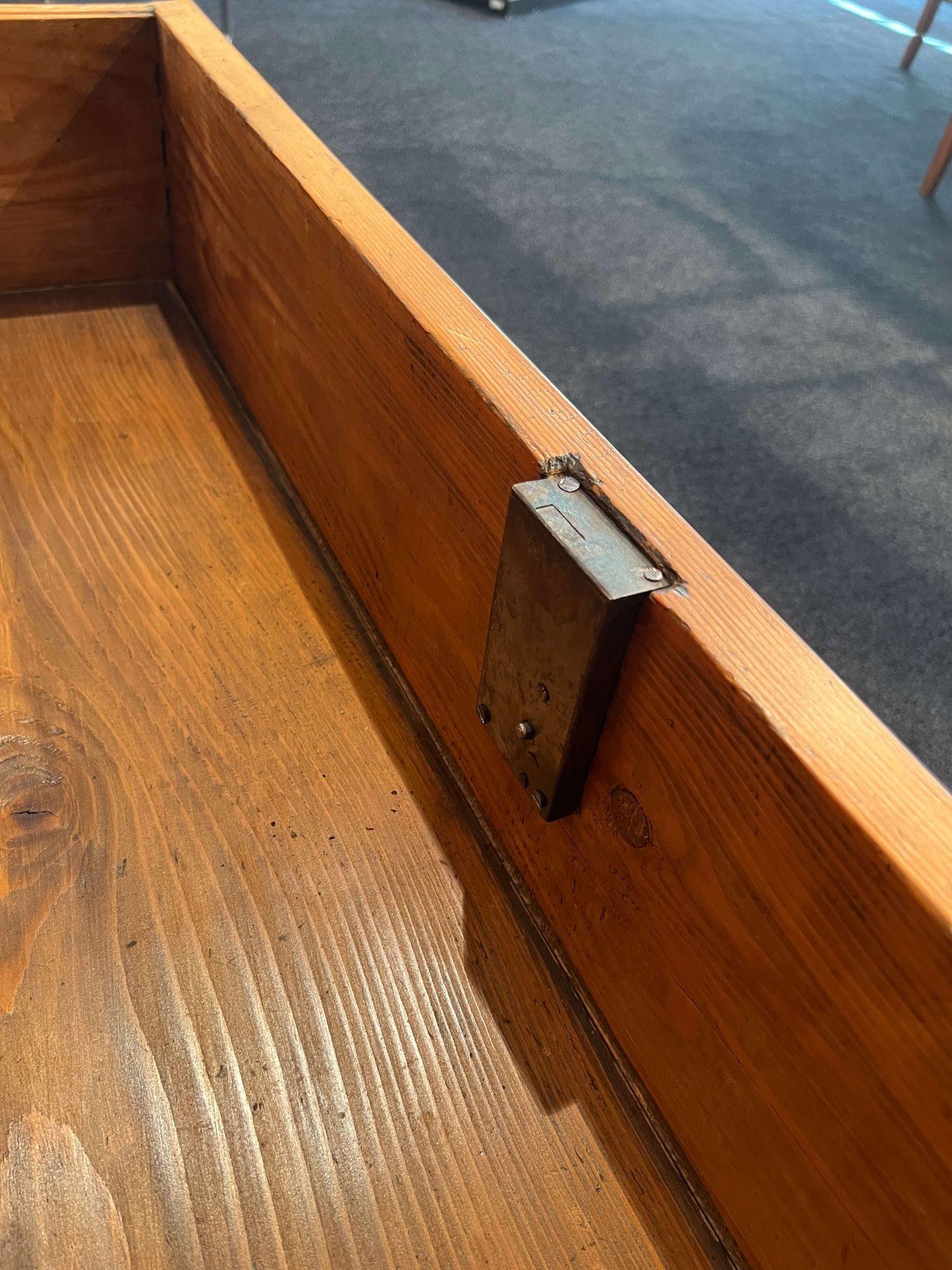 Biedermeier Cylinder Secretaire, Cherry Veneer, South Germany circa 1820 9