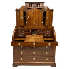 Scrivania a cilindro Biedermeier, von Arnim/Boitzenburg Provenienza, 1810 ca.