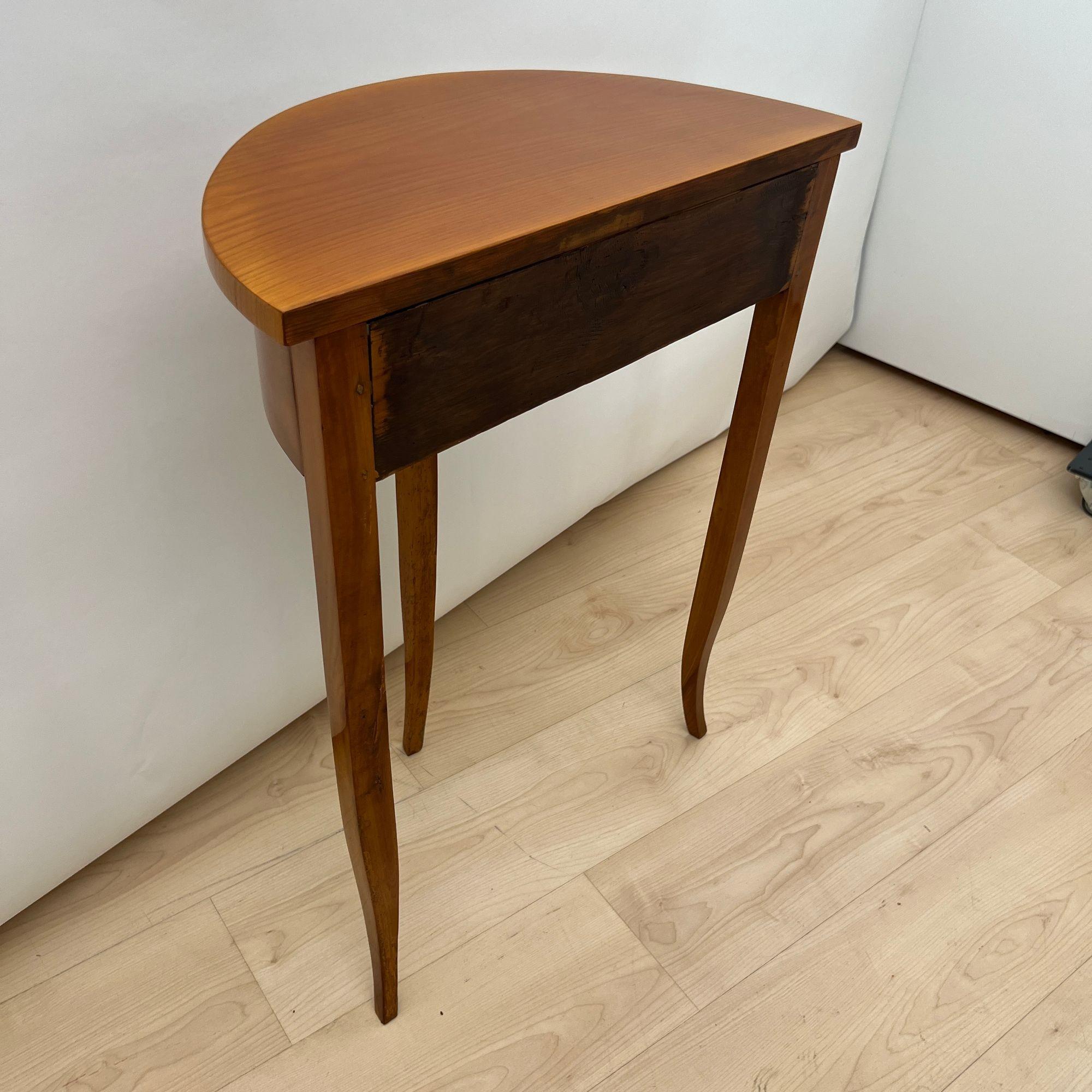 Biedermeier Demi-Lune Console Table, Cherry Wood, South Germany circa 1820 For Sale 7