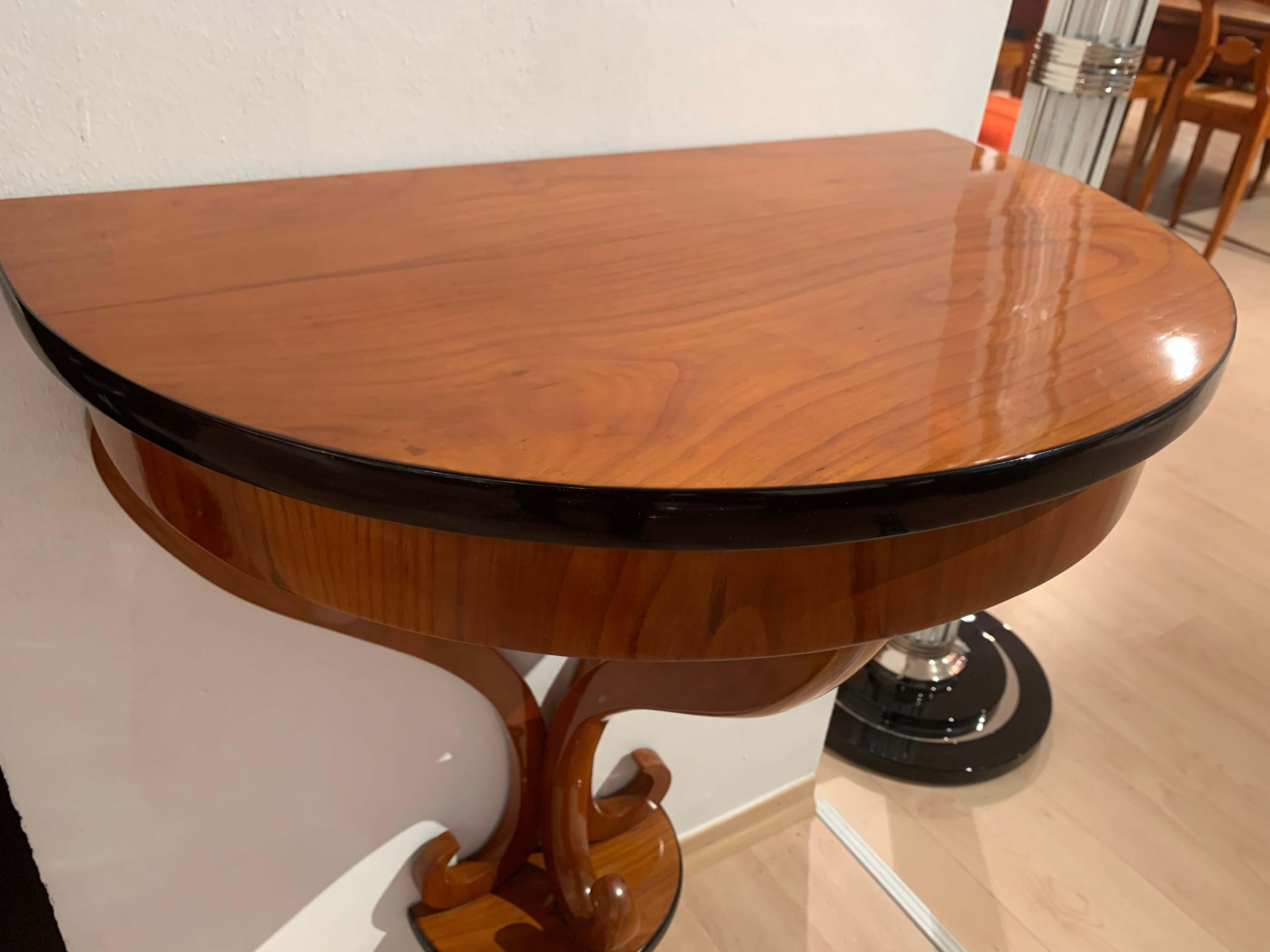 Biedermeier Demilune Console Table, Cherrywood, South Germany, circa 1830 In Good Condition In Regensburg, DE