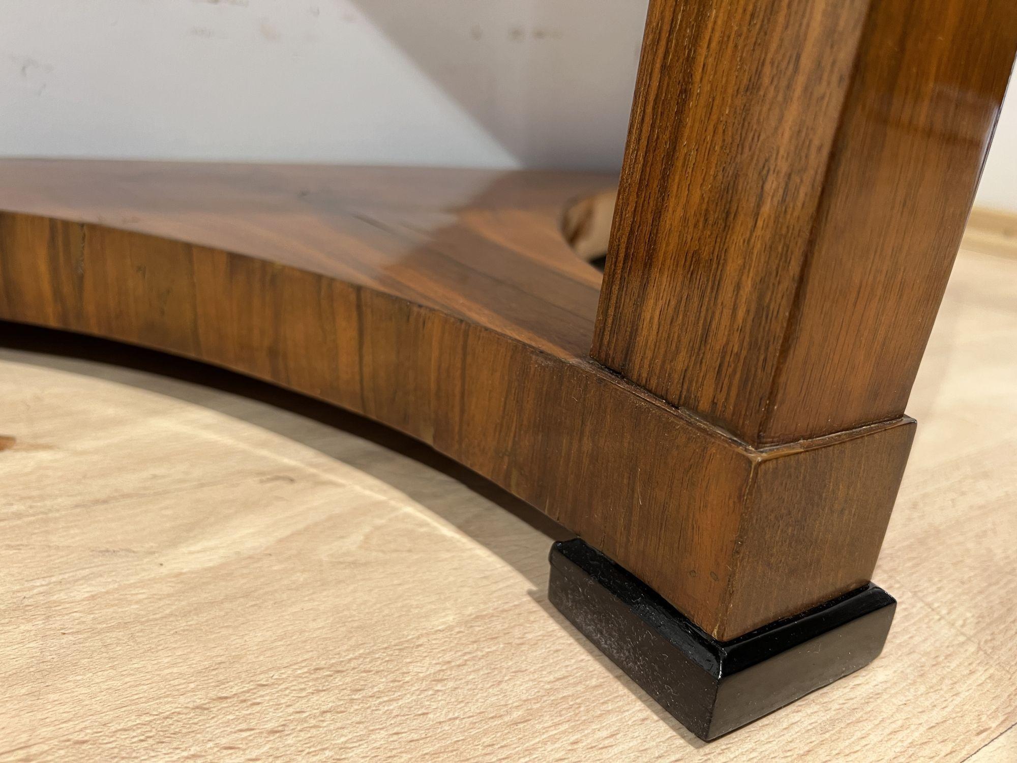 Biedermeier Demi-Lune Console Table, Walnut Veneer, Maple, Austria, circa 1830 For Sale 8