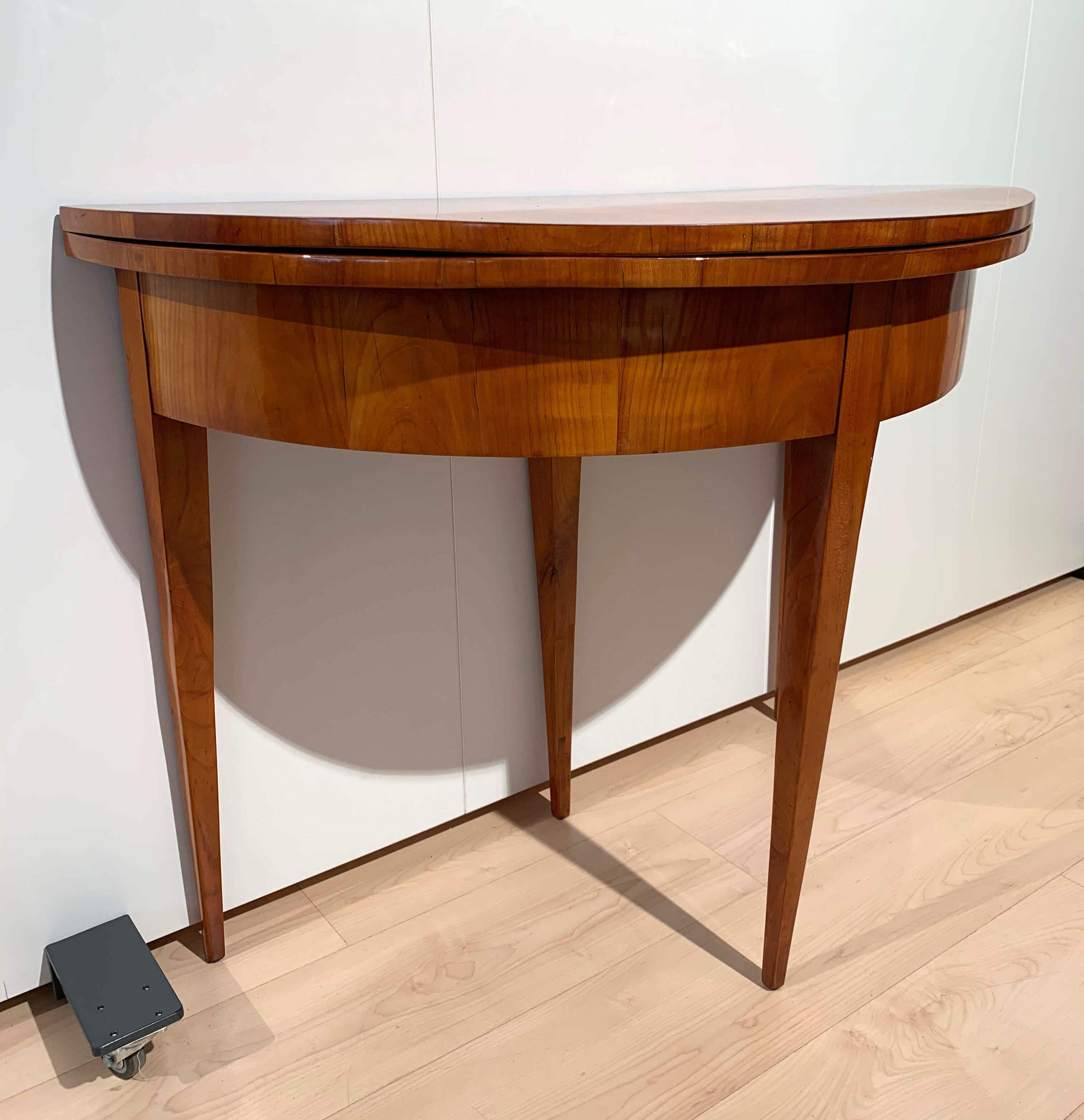 Biedermeier Demi-Lune Fold-Out Table, Cherry Veneer, South Germany, circa 1820 2