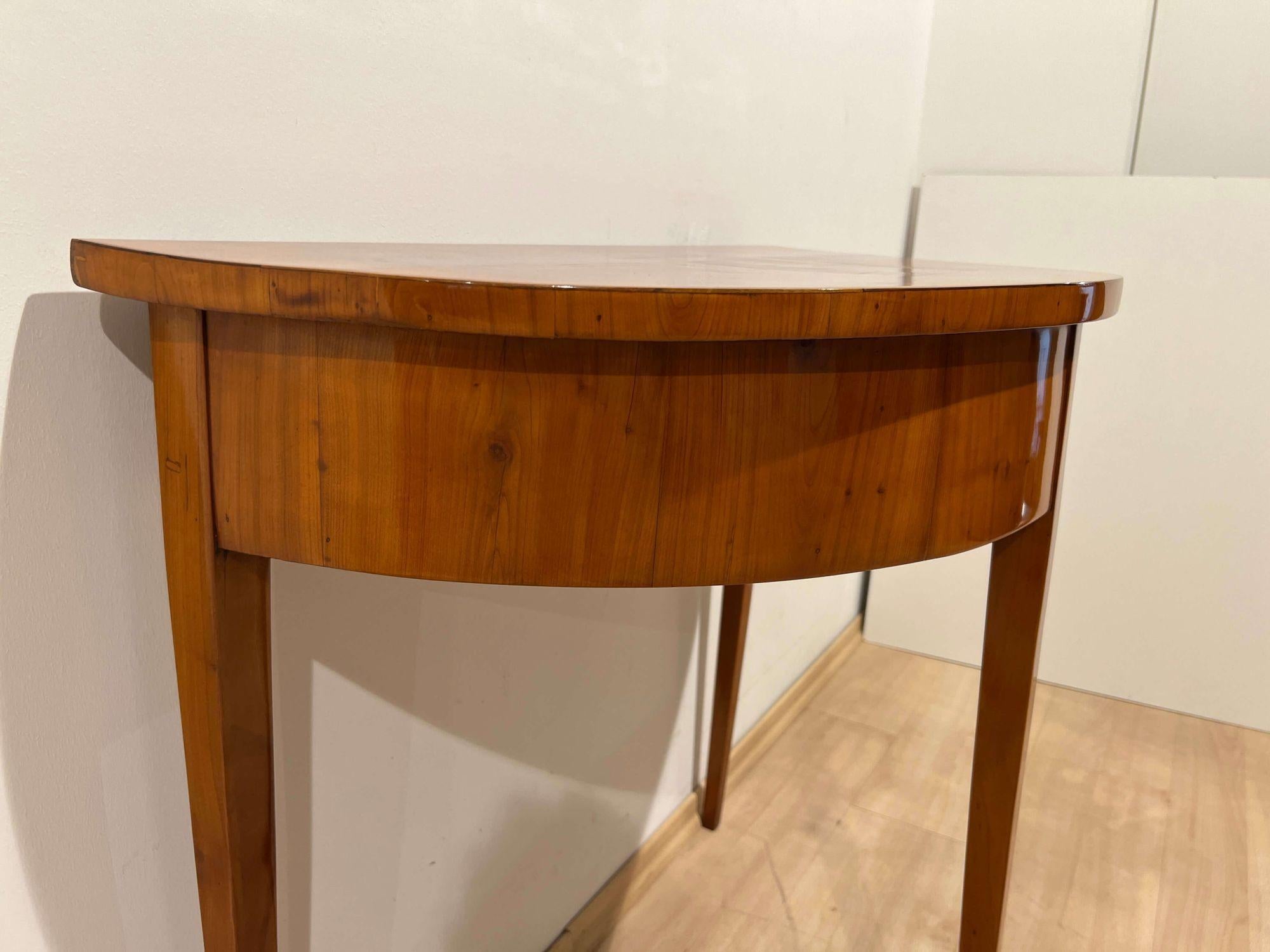 Biedermeier Demi Lune table, Cherry Wood, South Germany circa 1820 4