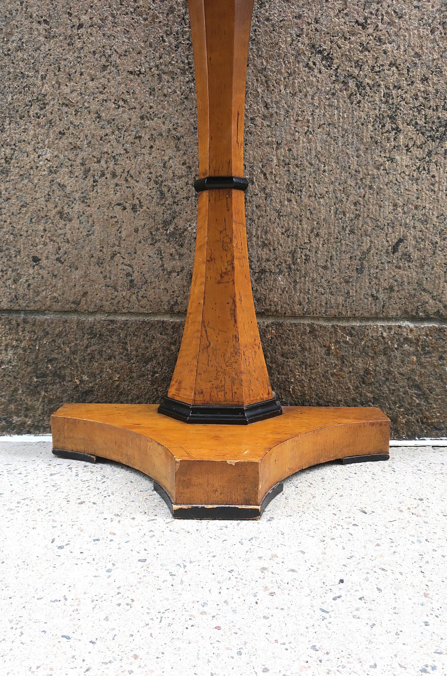 Tavolo consolle Biedermeier Demilune, circa inizio XIX secolo in vendita 4