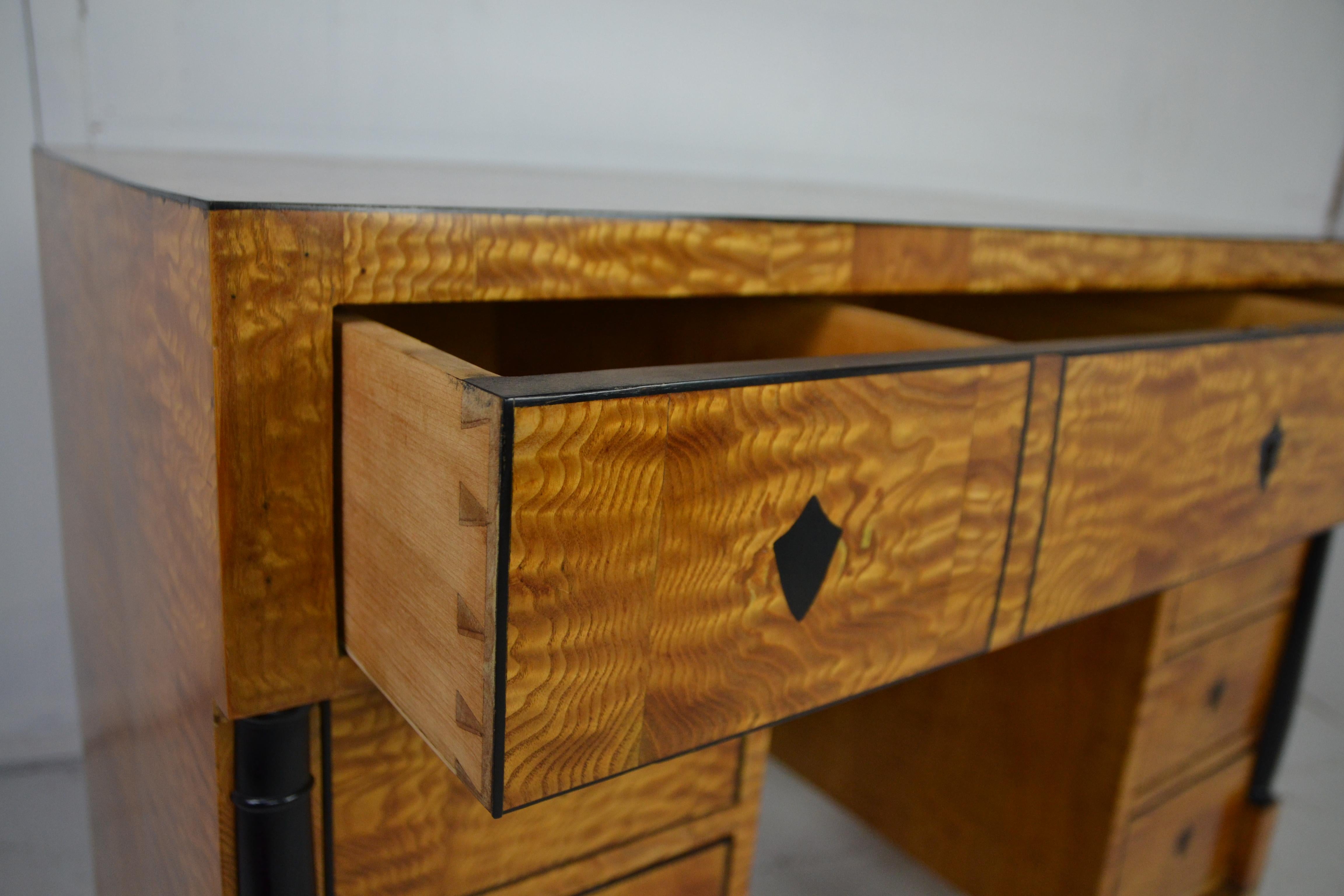 Biedermeier Desk with Ebonized Inlays In Good Condition In Pomona, CA