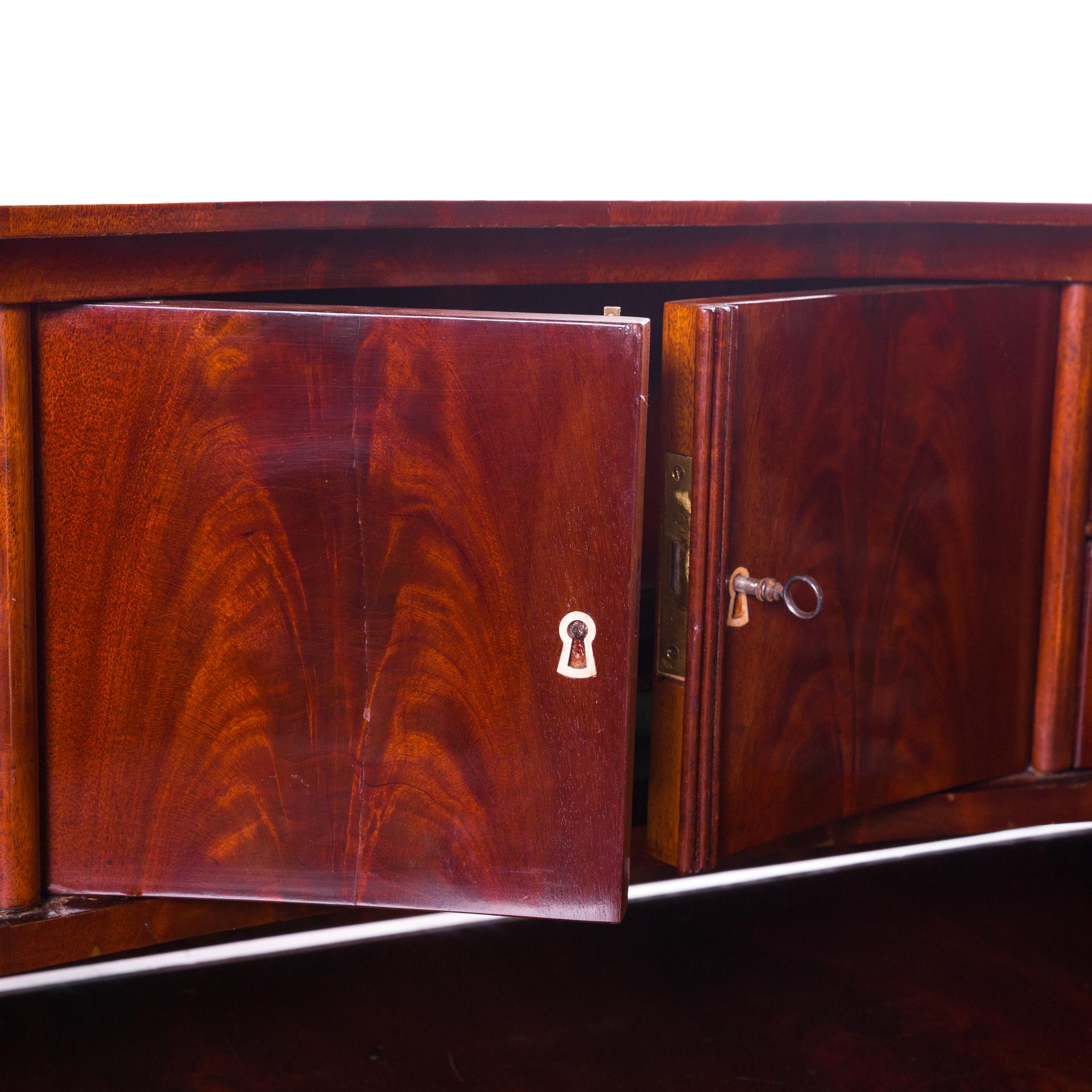 Biedermeier Desk with Extension, Polished Mahogany, Dark, Wooden, circa 1840 For Sale 9