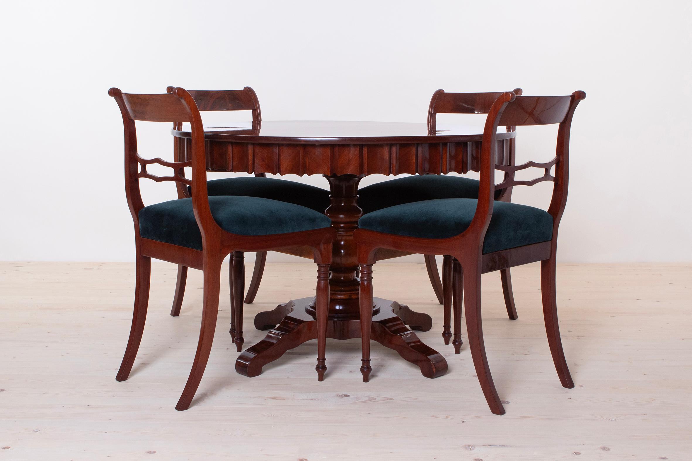Austrian Biedermeier Dining Set, Round Table, 4 Chairs, Fully Restored, 19th Century For Sale