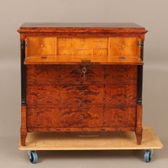 Scrivania a cassetti Biedermeier Secrétaire Cabinet Swedish Ormolu Dettaglio 1800s
