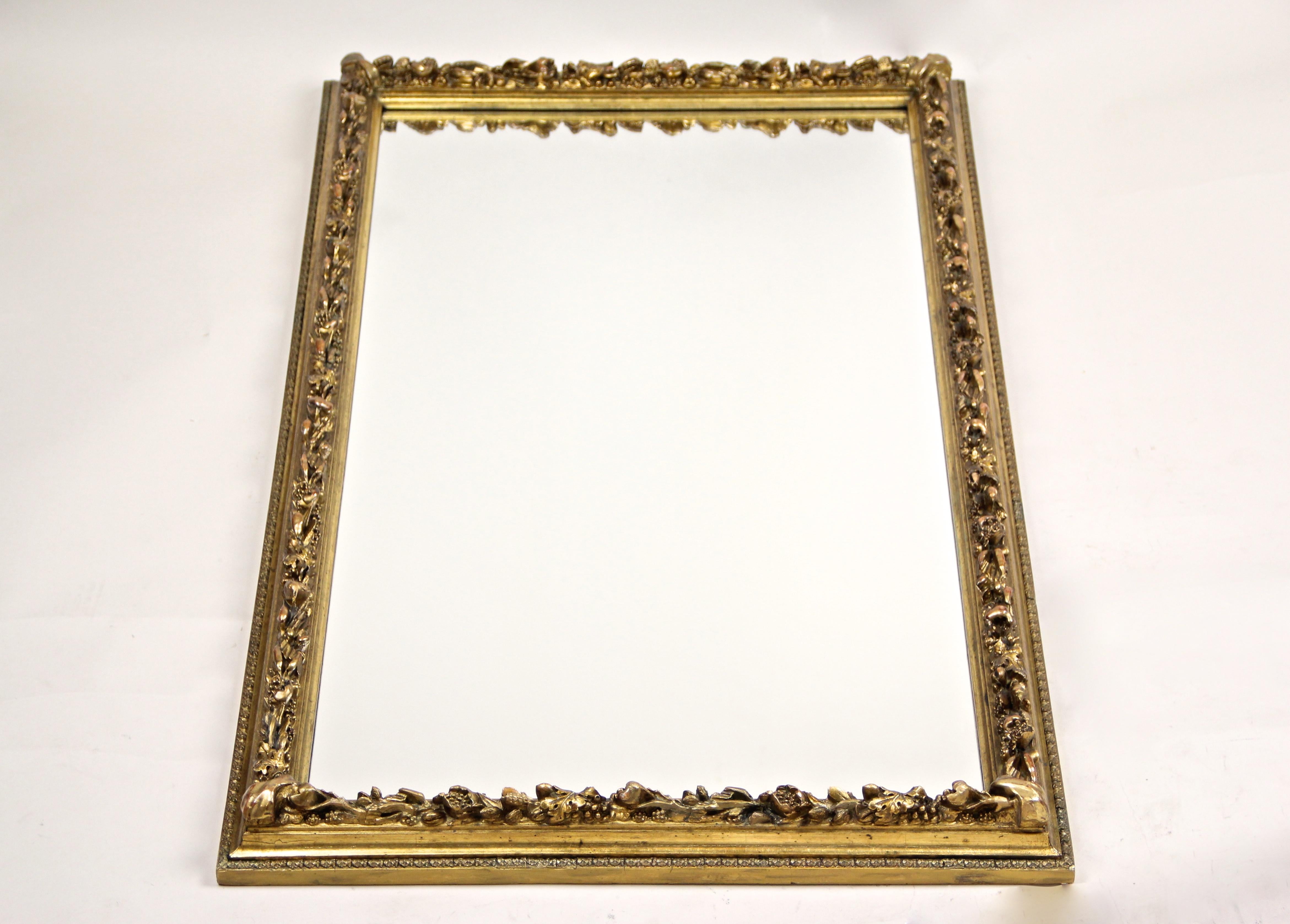 Biedermeier Gilt Floral Wall Mirror with Stucco Works, Austria, circa 1840 5