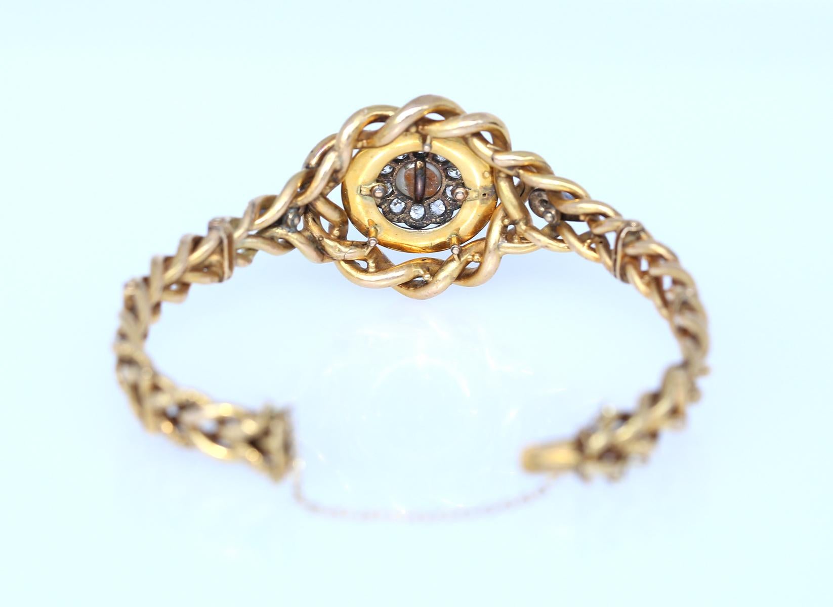 Biedermeier Gold Enamel Pearl Diamonds Bracelet, 1840 For Sale 1