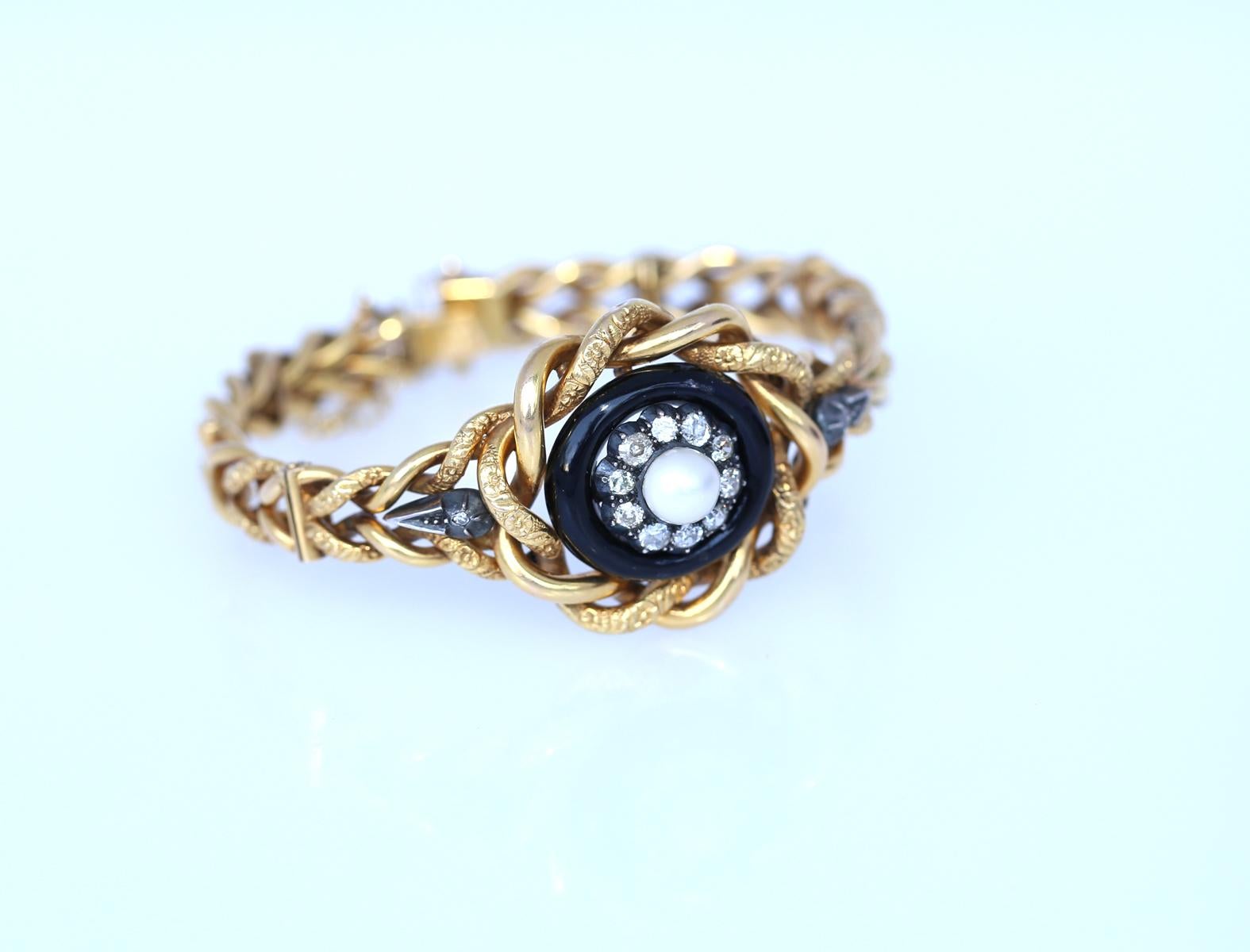 Biedermeier Gold Enamel Pearl Diamonds Bracelet, 1840 For Sale 3