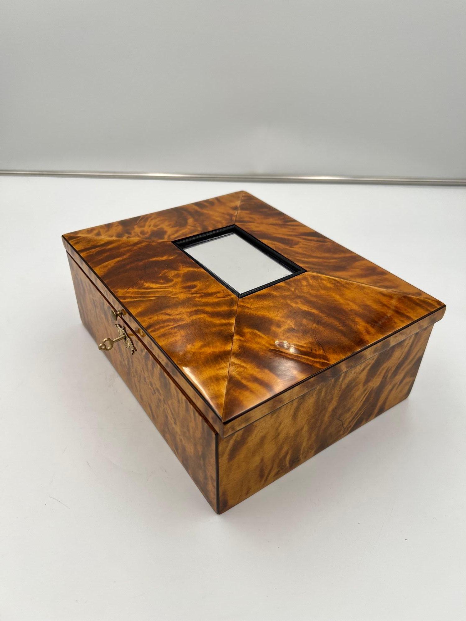 Polished Biedermeier Jewelry Box, Flamed Birch, Maple, Ebony, Austria circa 1820 For Sale