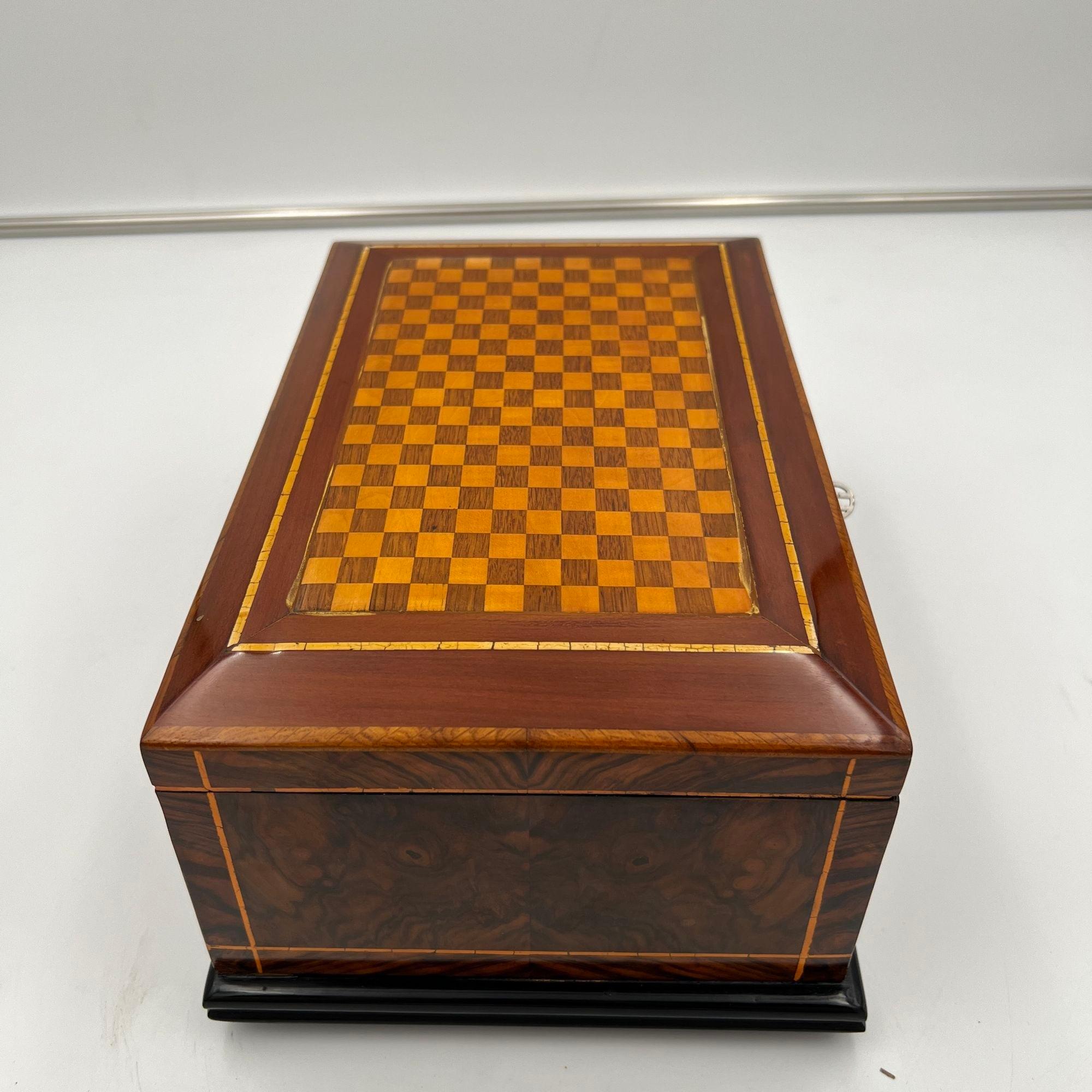 Joyero Biedermeier, Nogal, Caoba, Arce, Sur de Alemania circa 1830 en venta 3