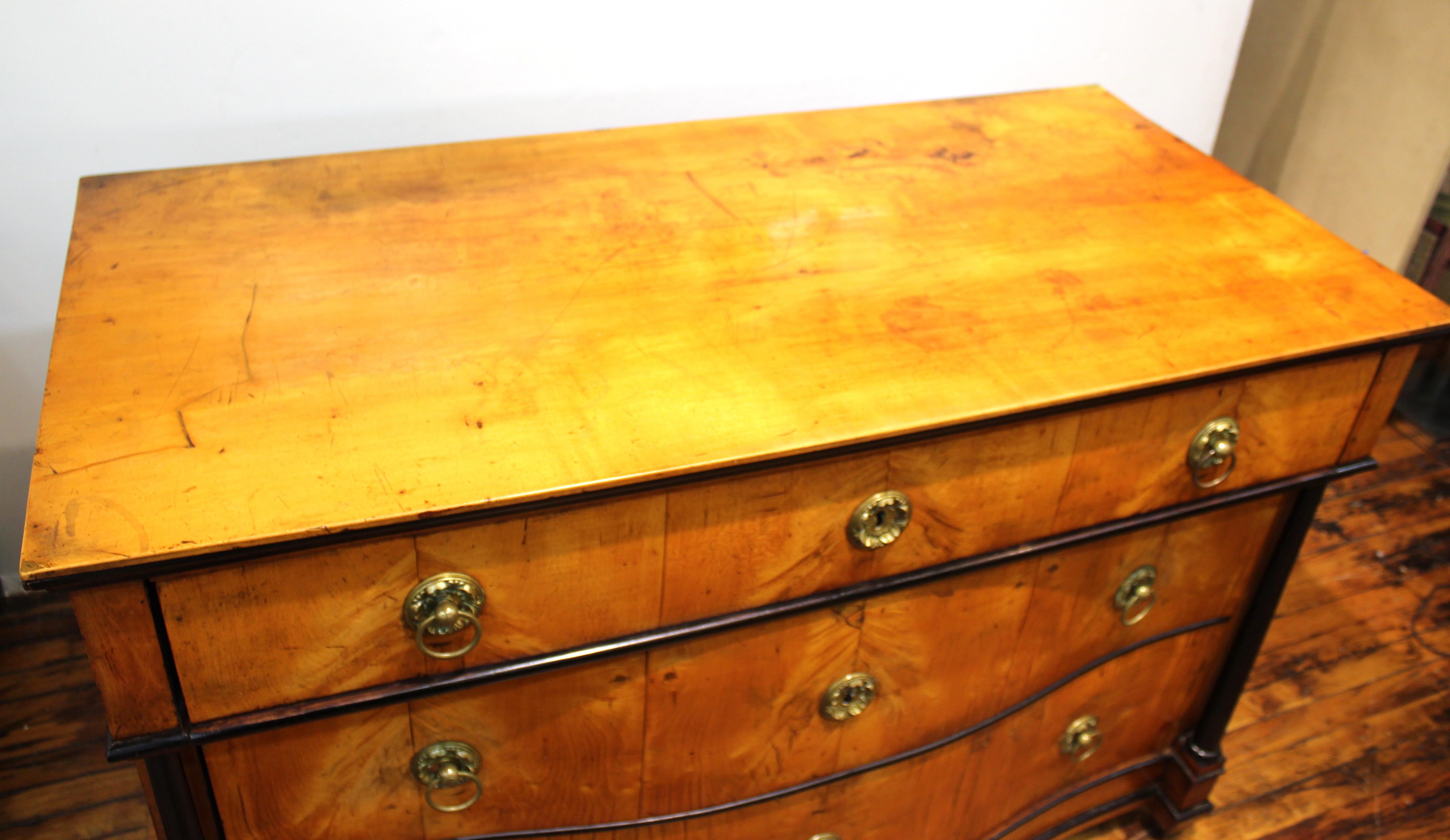 Early 19th Century Biedermeier Large Commode with Three Drawers