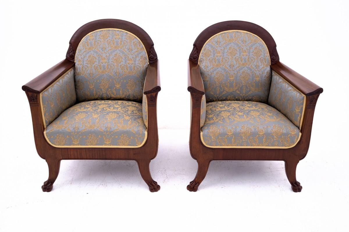 Biedermeier living room set, Northern Europe, circa 1880. For Sale 2