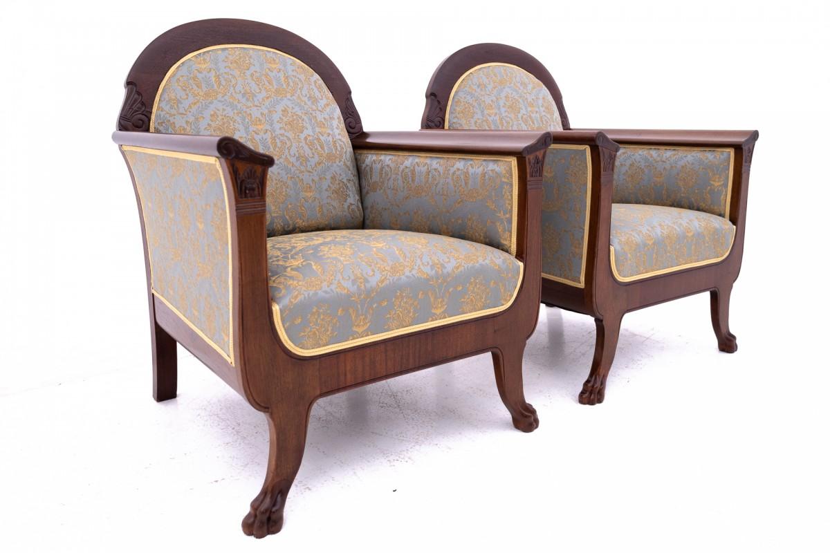Biedermeier living room set, Northern Europe, circa 1880. For Sale 3