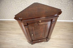 Biedermeier Mahogany Veneer Corner Cabinet, Circa 1870