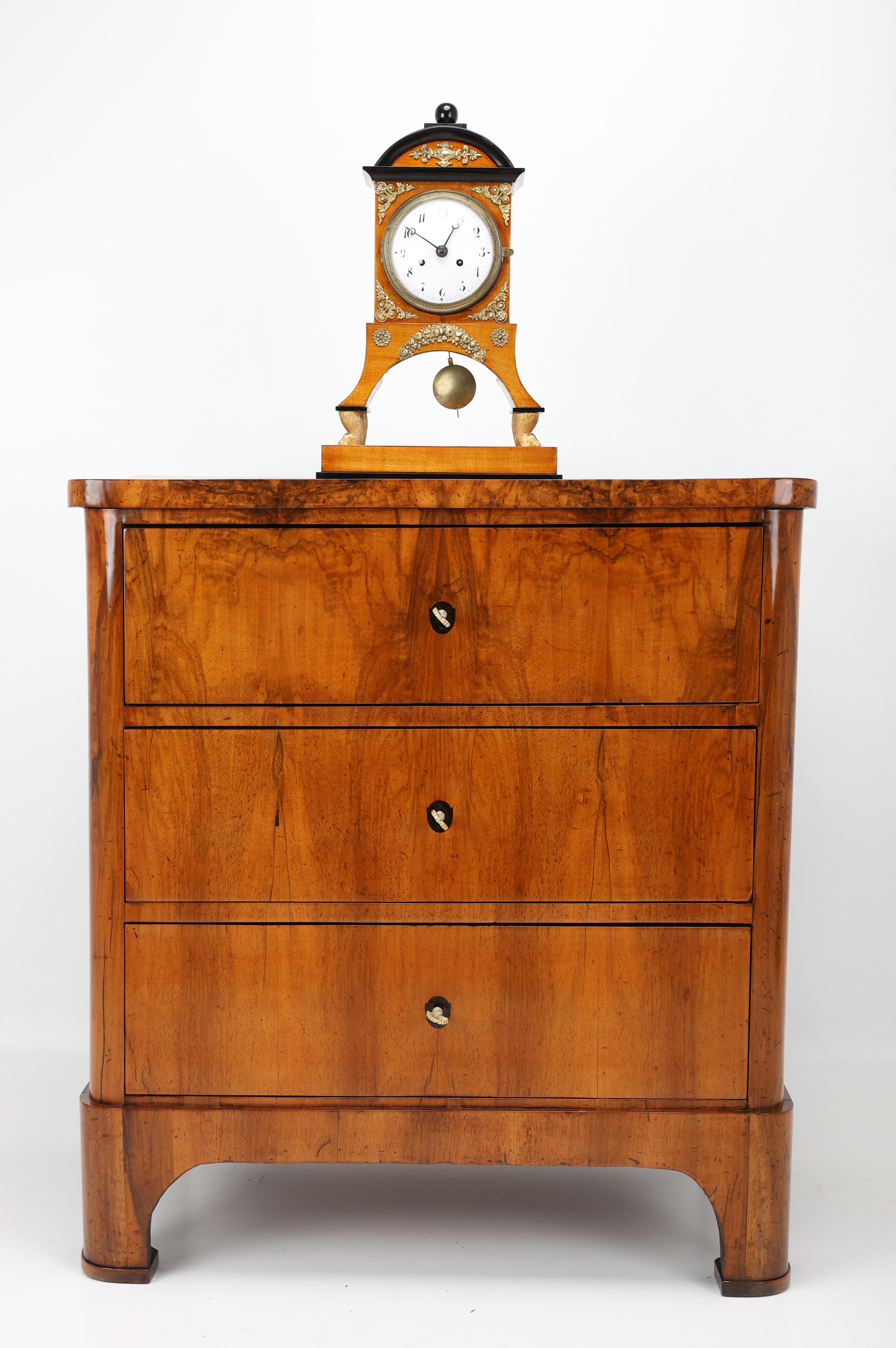 Austrian Biedermeier Mantel Clock, Early 19th Century For Sale