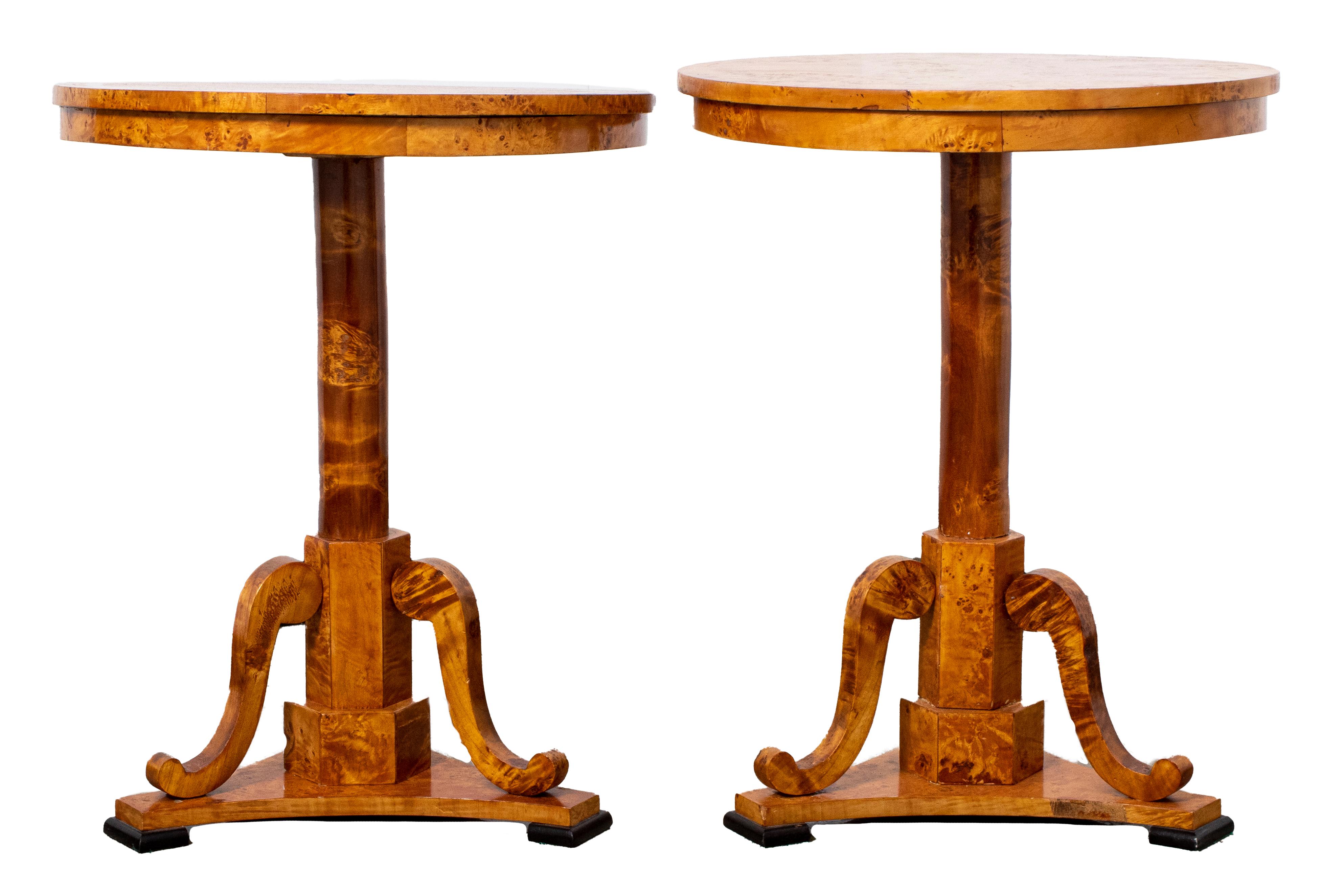 Biedermeier Maple Wood Side Tables, Pair 1