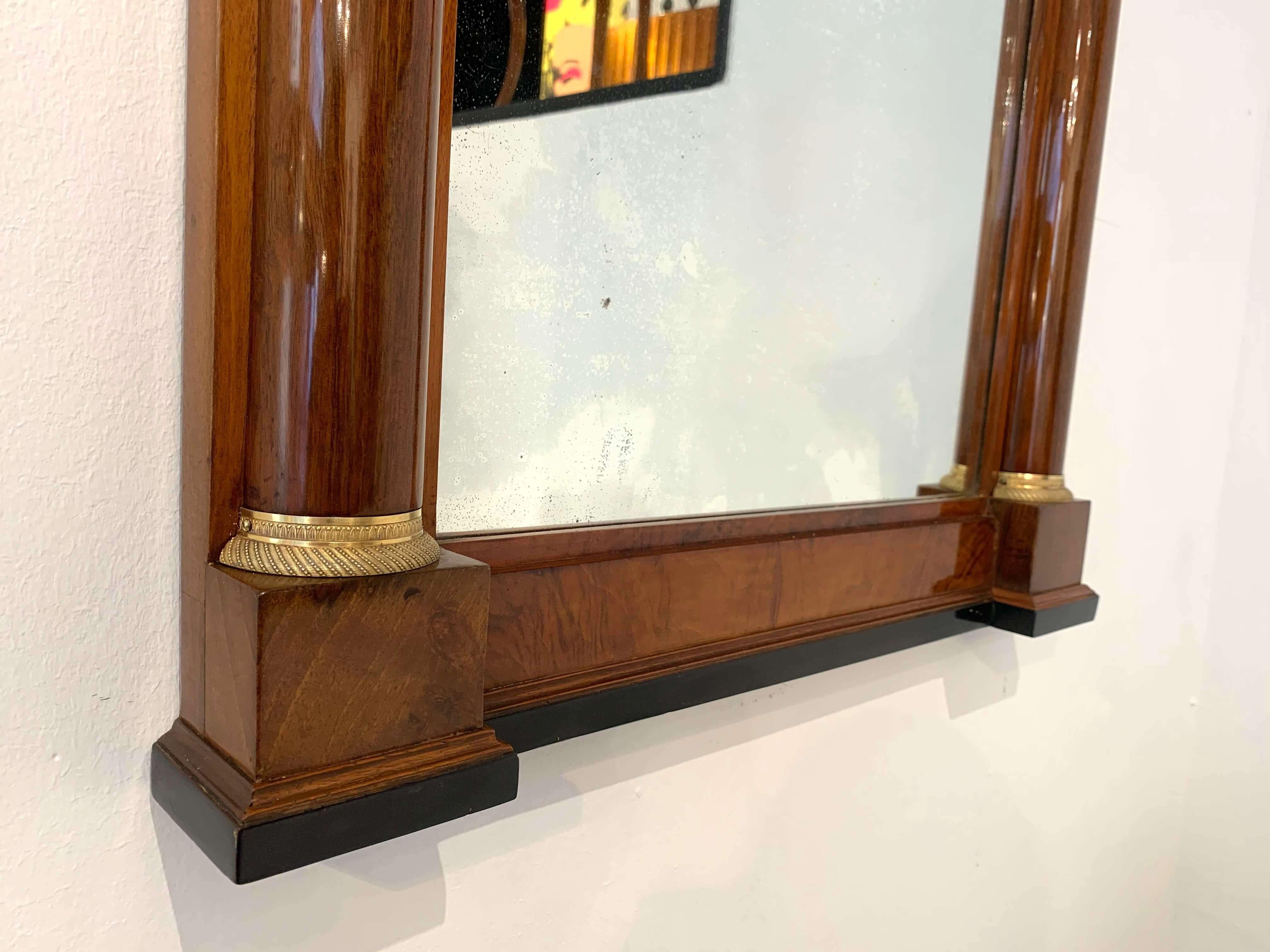 Biedermeier Mirror, Walnut, Maple with Burnt Fan Dekor, South Germany circa 1820 In Good Condition In Regensburg, DE