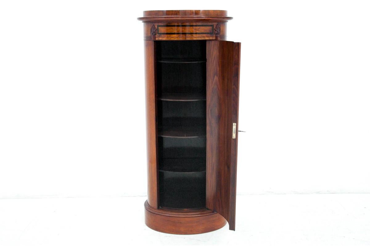 Biedermeier Oval Cabinet, circa 1850, Northern Europe 4