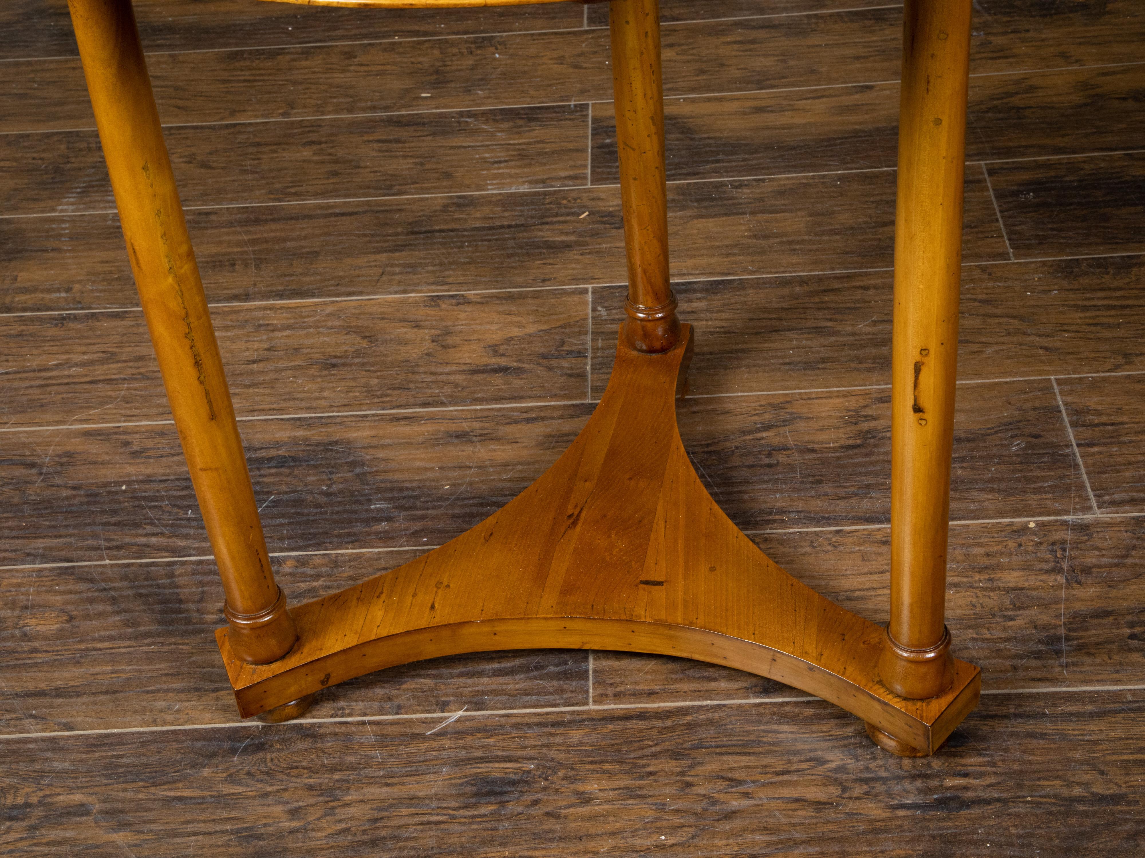 Biedermeier Period 1840s Table with Round Top, Three Drawers and Column Legs 2