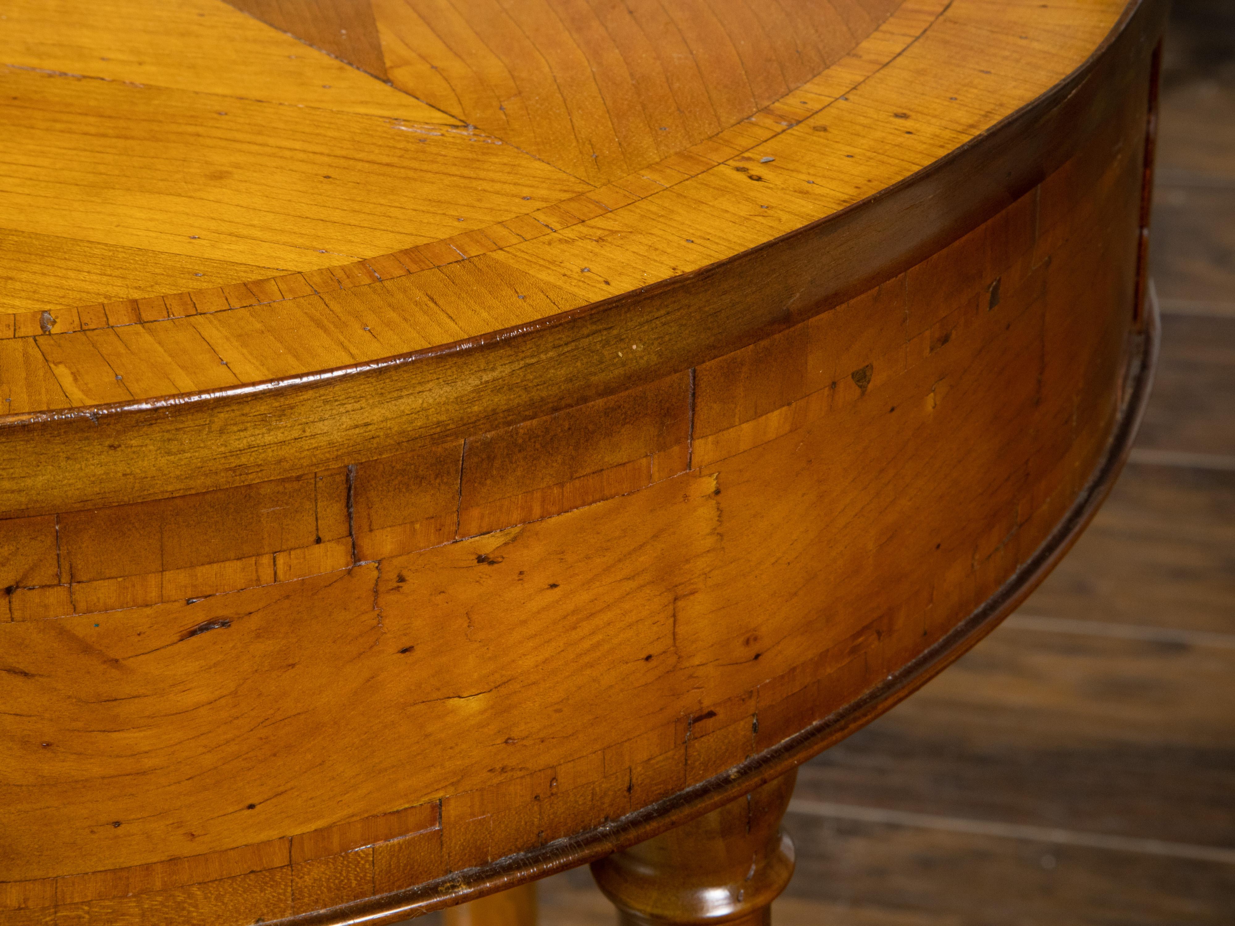 Biedermeier Period 1840s Table with Round Top, Three Drawers and Column Legs For Sale 1