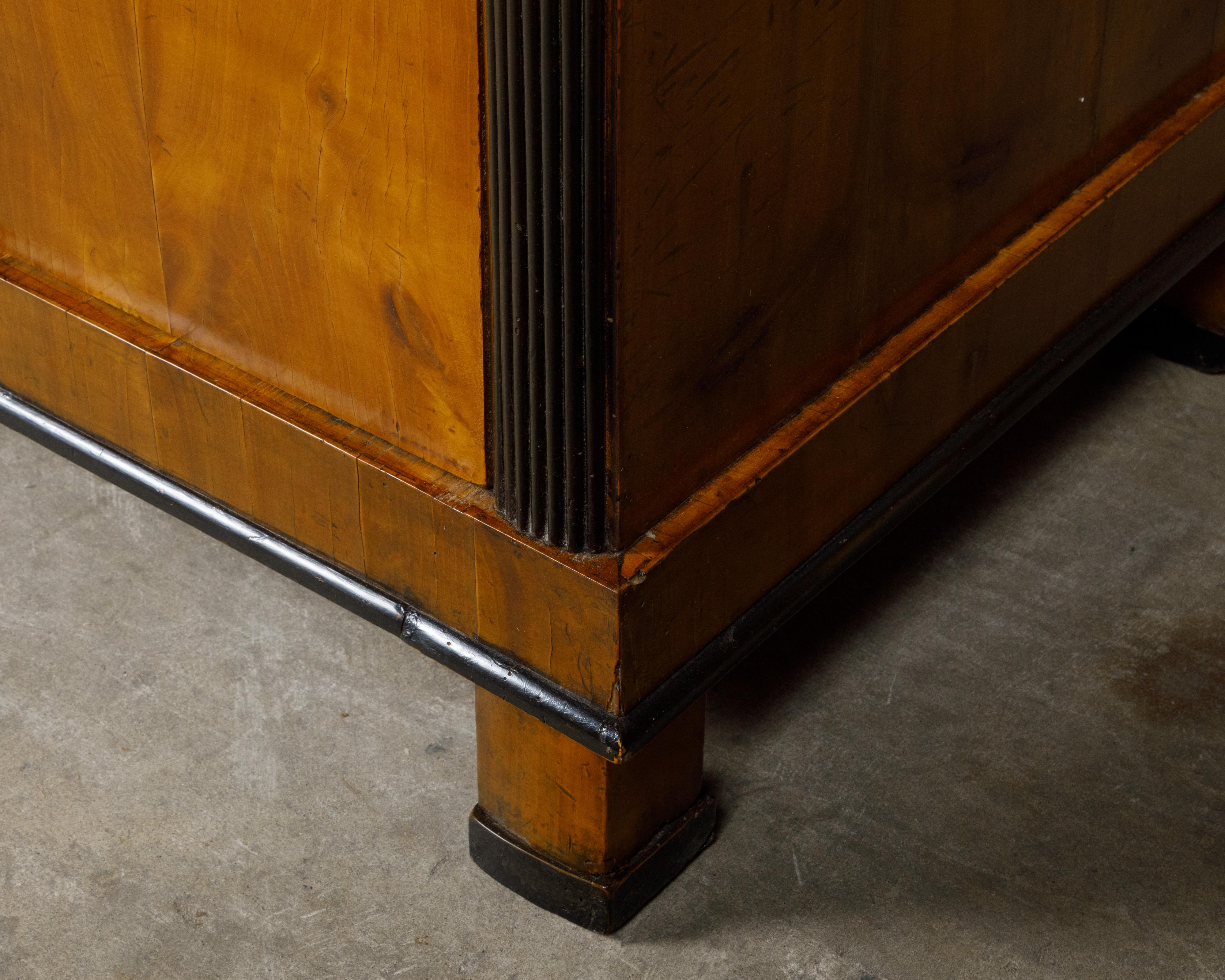 Biedermeier Period 19th Century Walnut Butler's Chest with Drop Front Desk For Sale 11