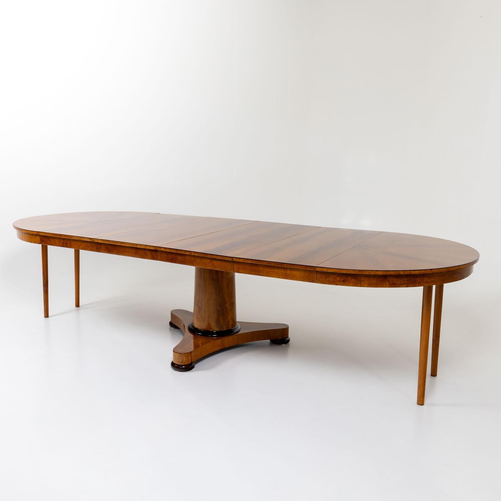Biedermeier pull-out Dining Table in Ash, Germany, around 1820 For Sale 2