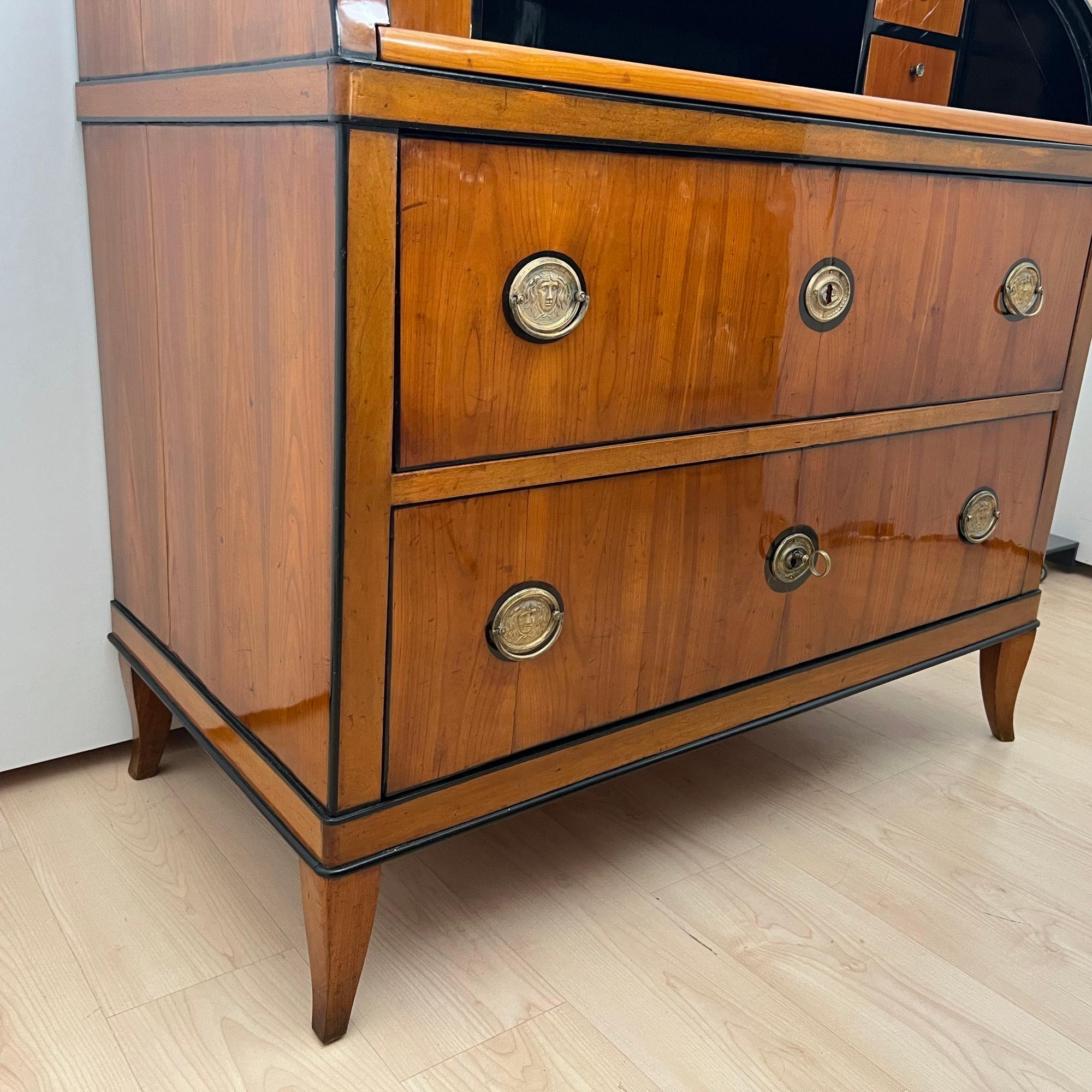 Biedermeier Roll-Top Desk, Cherry Veneer, Brass, Ink, South Germany circa 1820 For Sale 3