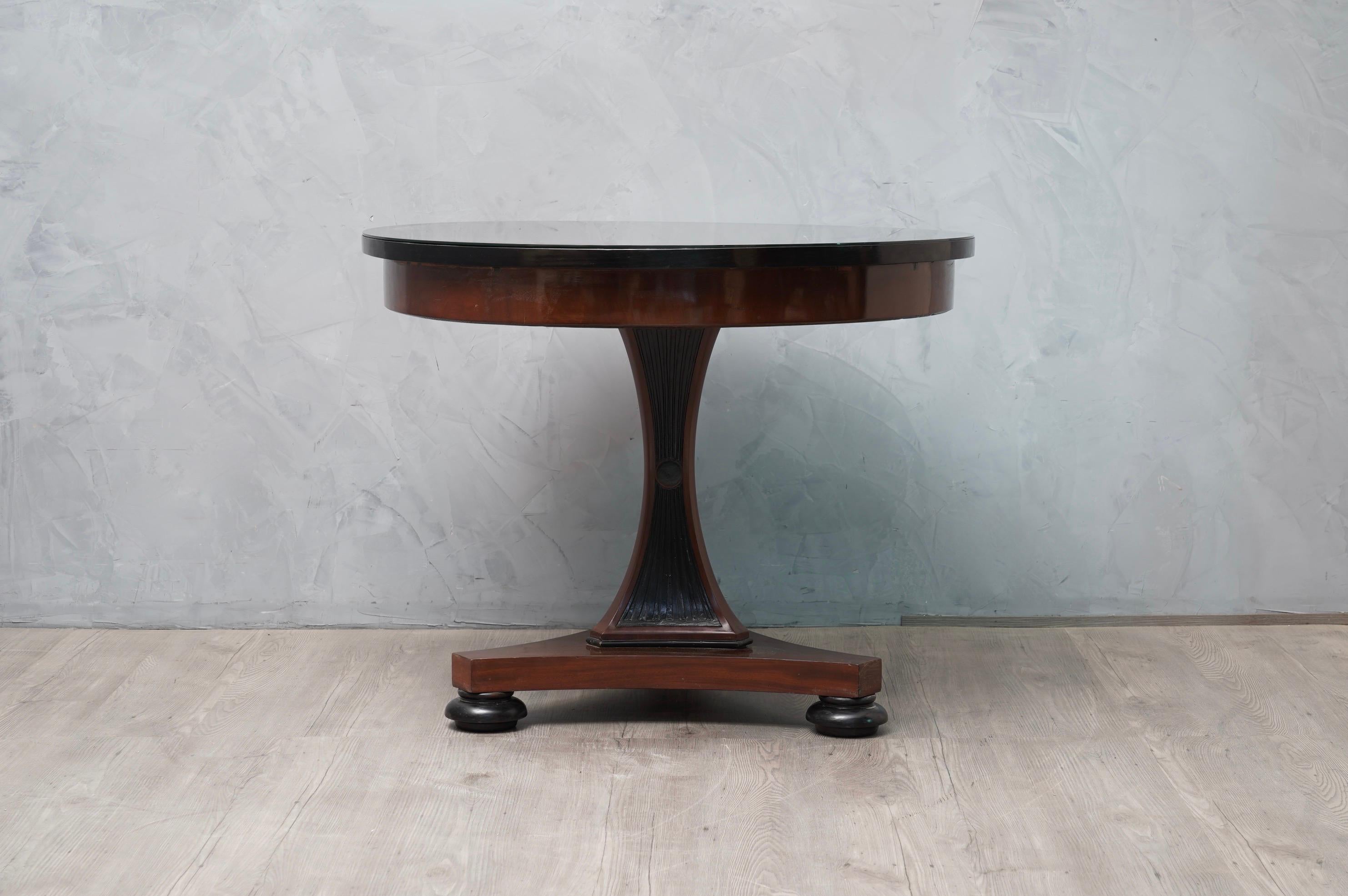 Biedermeier Round Mahogany and Black Glass Center Table, 1830 1