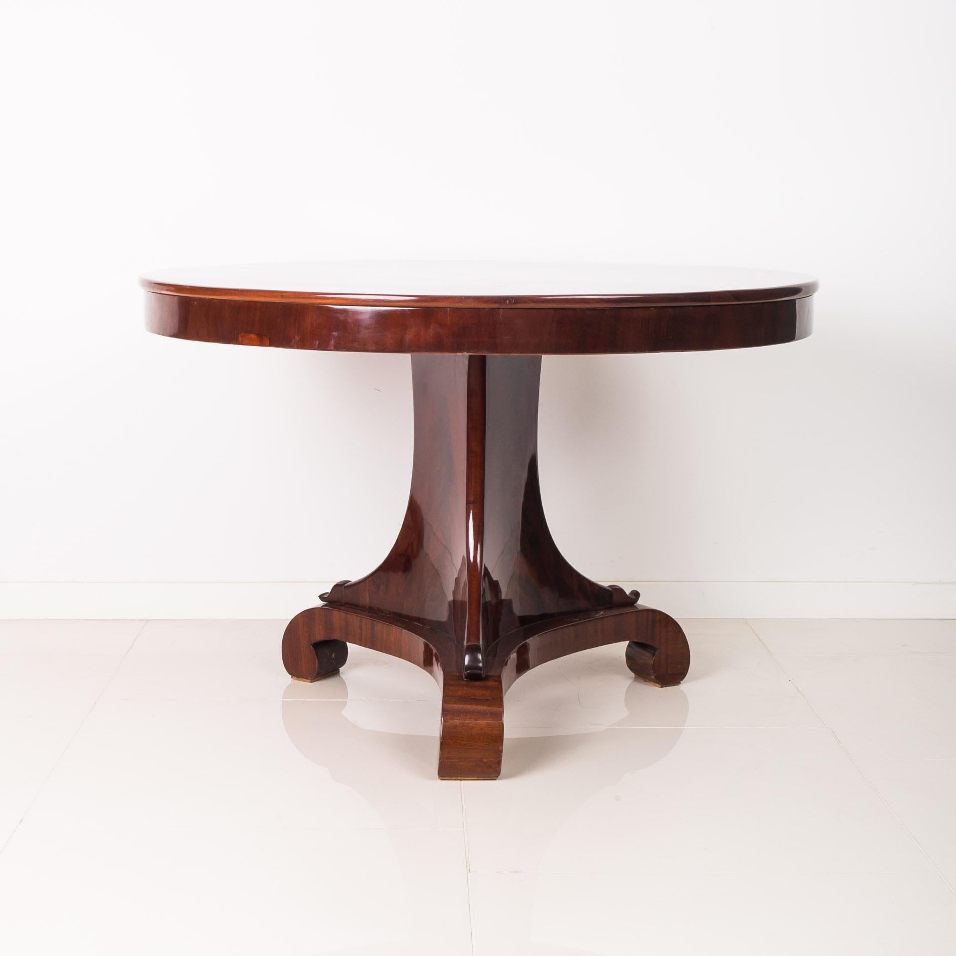 Wood Biedermeier Round Table, 19th Century