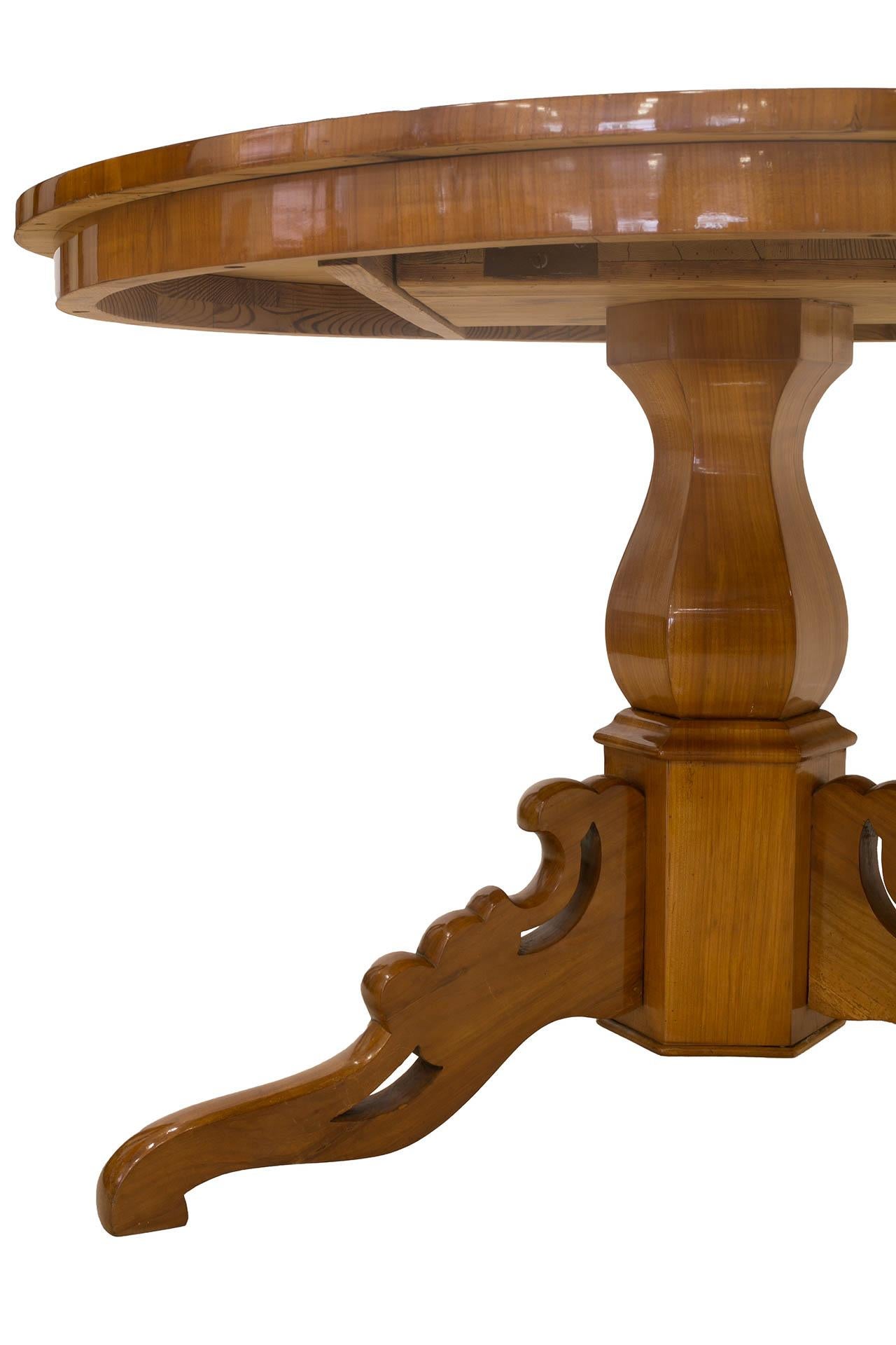 Biedermeier Round Table in Cherrywood Veneer, Germany, 19th Century 2