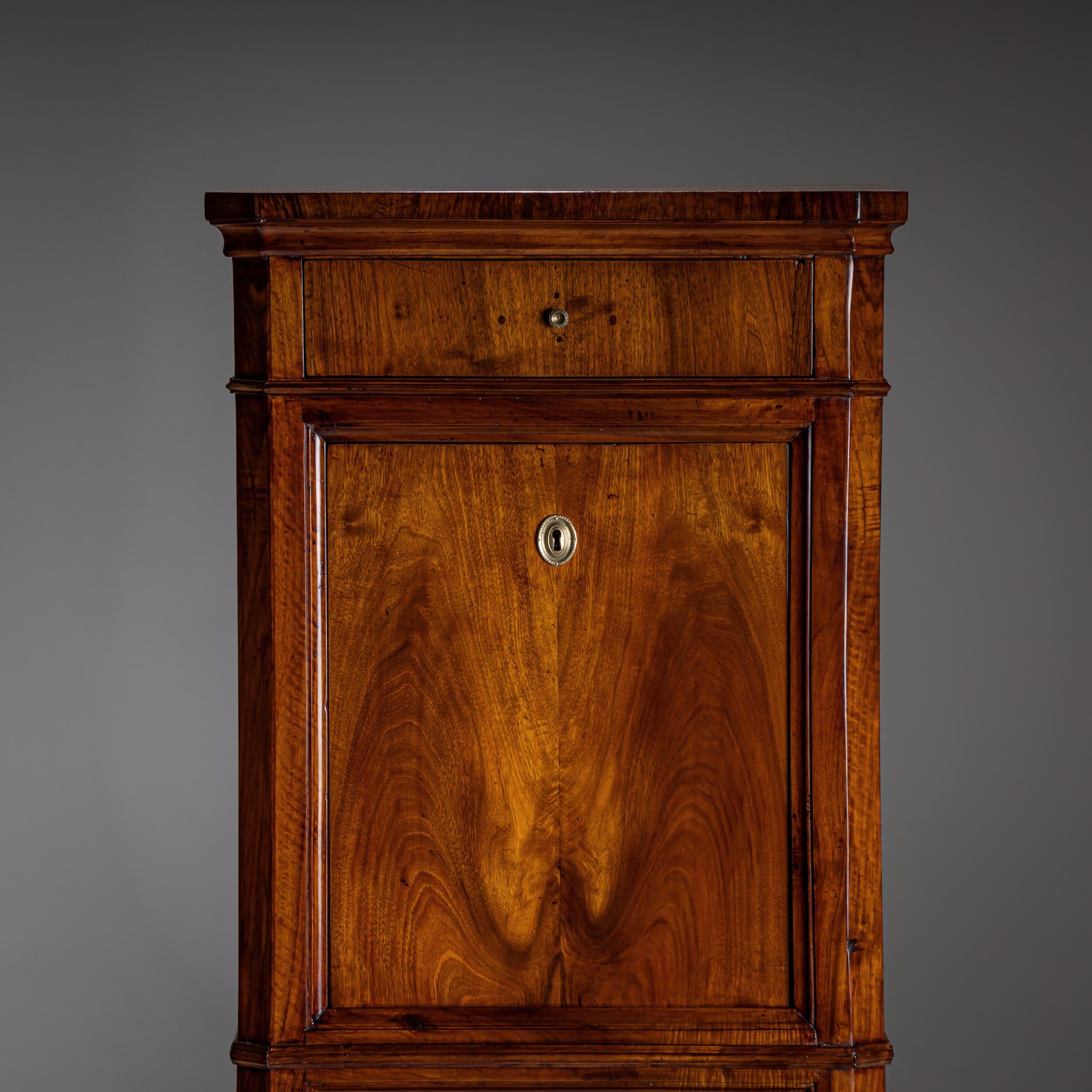 Biedermeier Tresorkabinett, frühes 19. Jahrhundert 4
