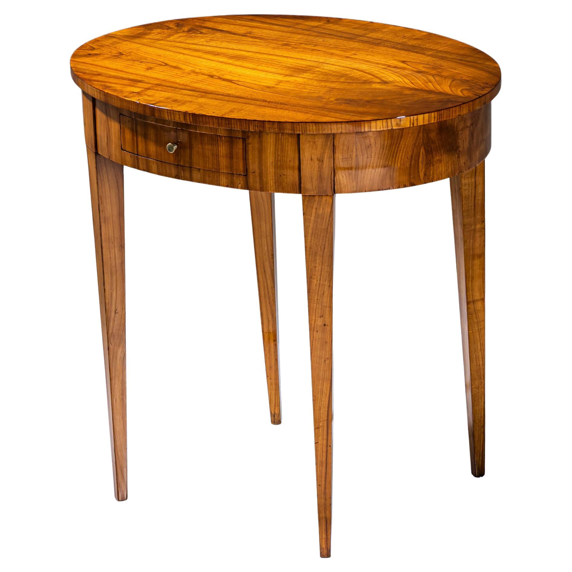 Tavolo da salotto Biedermeier in legno di ciliegio, Germania meridionale