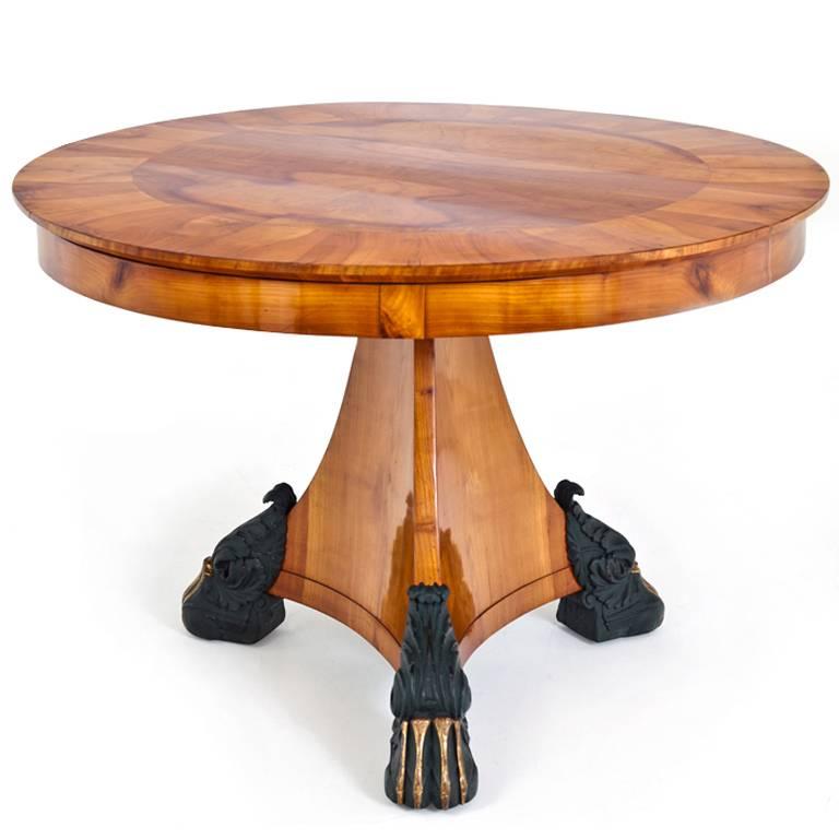 Biedermeier Salon Table, 1820s In Excellent Condition In Greding, DE