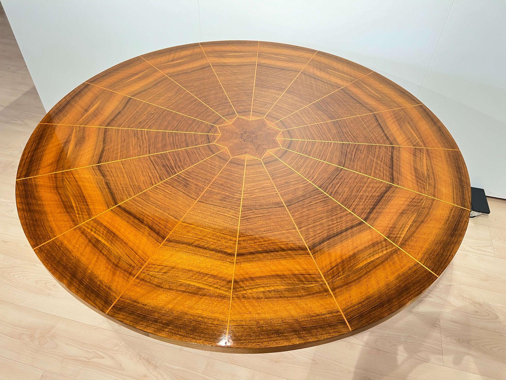 Biedermeier Saloon Table, Walnut with Maple Inlay, South Germany, 19th C 5