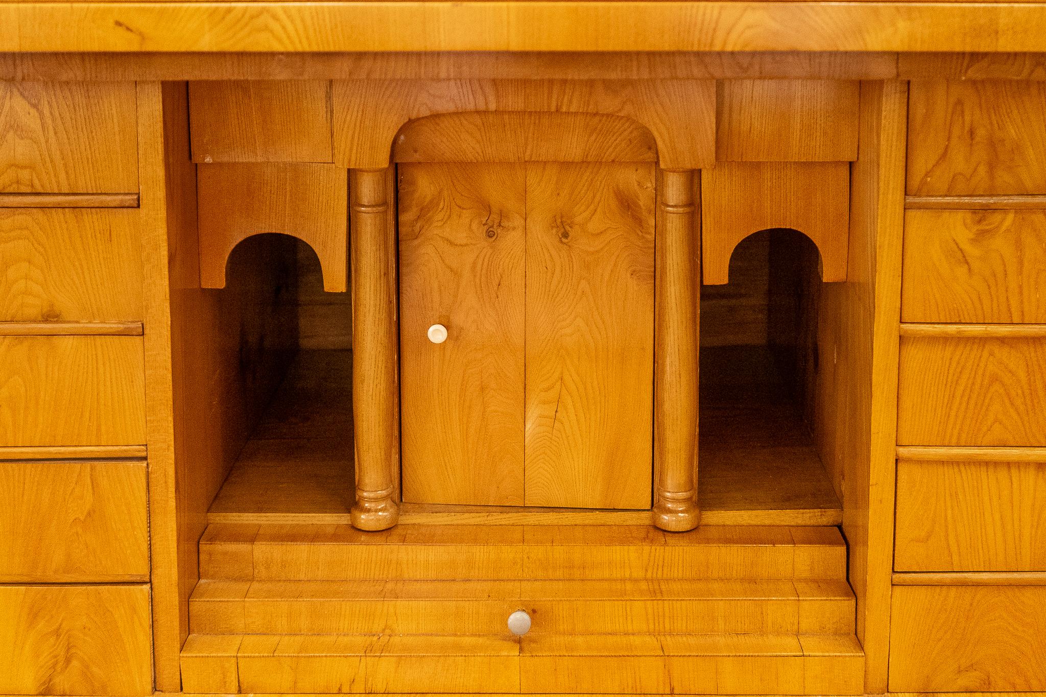 Biedermeier Secretaire en vente 8