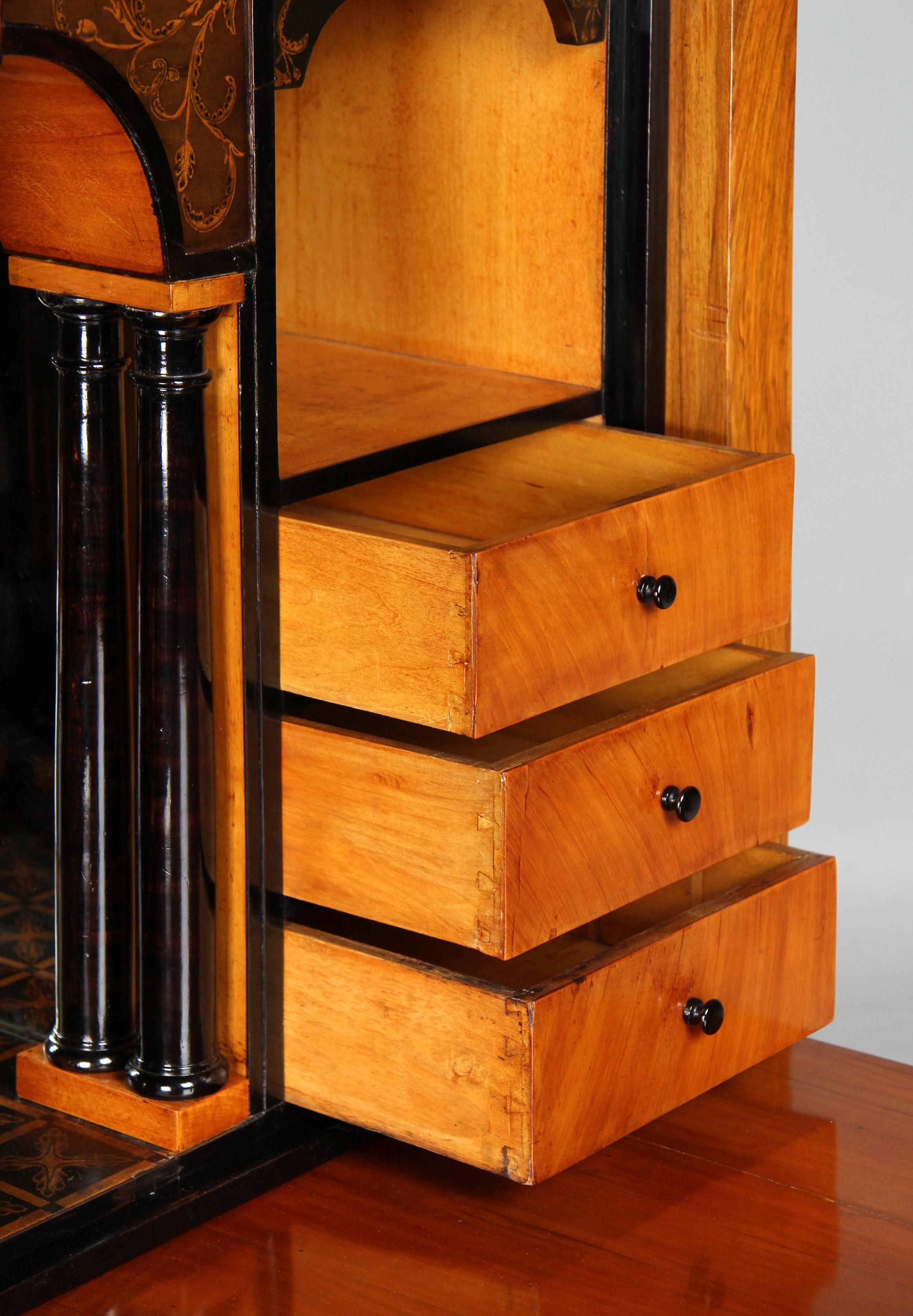 Biedermeier Secretaire with Hidden Compartement, Walnut, Austria circa 1820 1