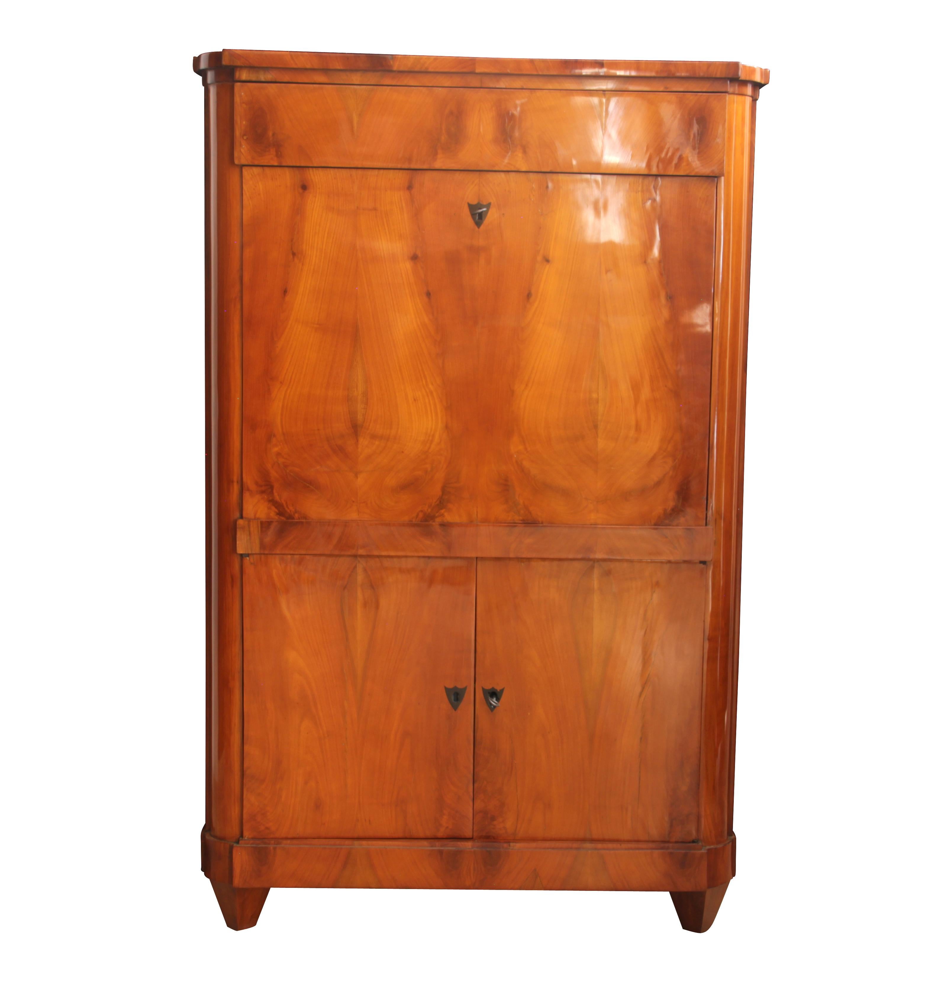 19th Century Biedermeier Secretary, Cherry Veneer, Germany circa 1825