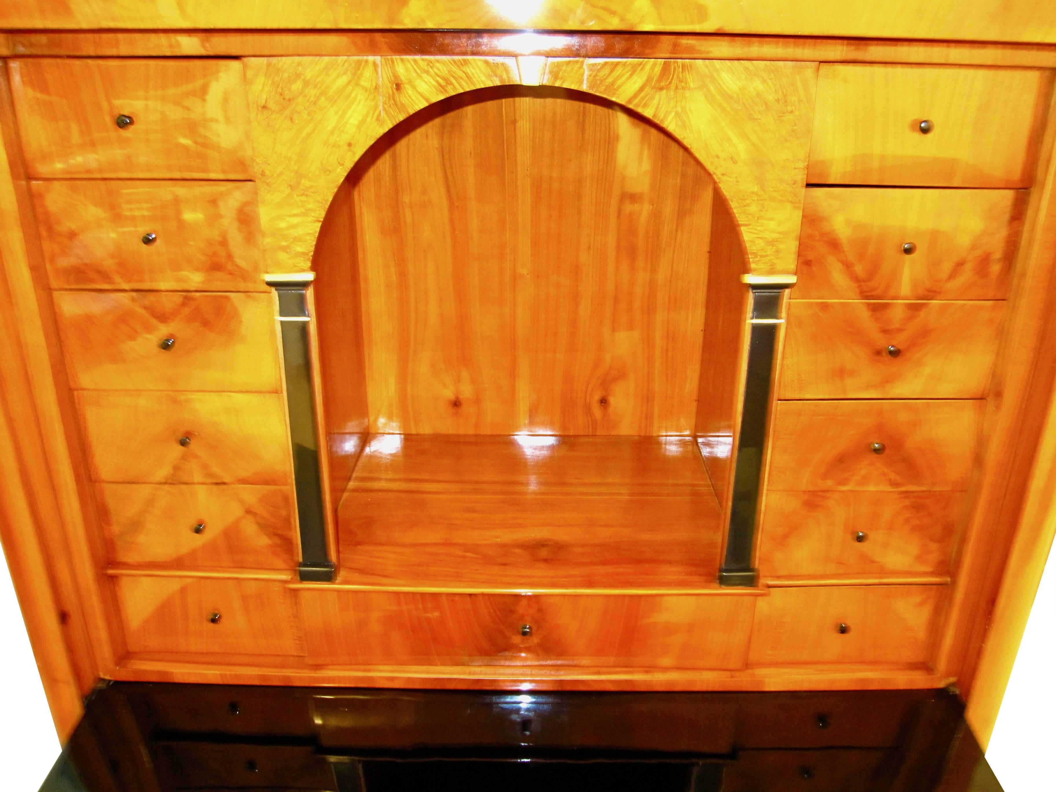 Biedermeier Secretary, Cherry Veneer, Germany circa 1825 2