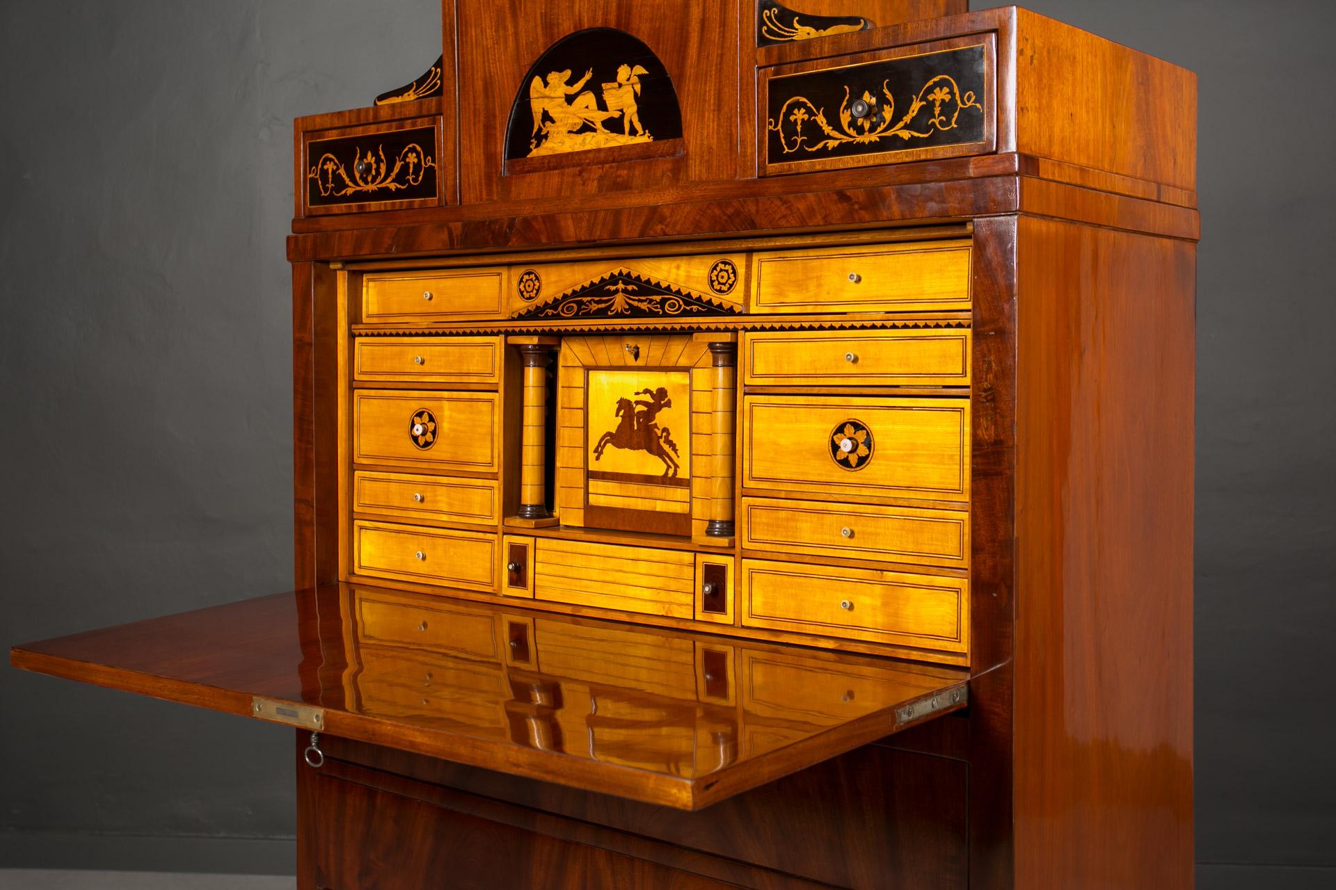 Escritorio secretario Biedermeier, Austria, Siglo XIX 4