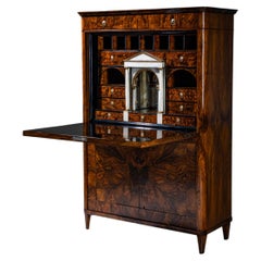 Biedermeier Secretary in Walnut, Austria, circa 1830