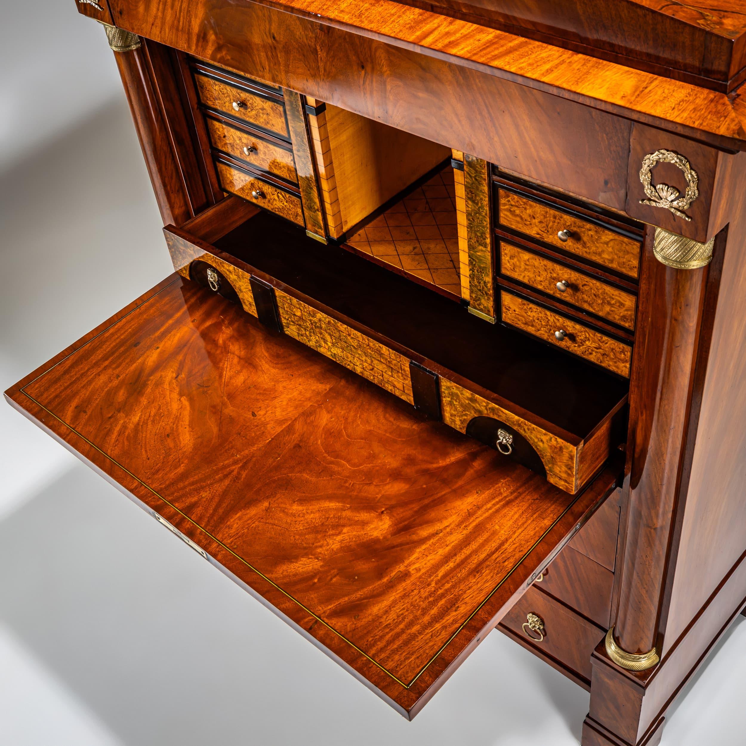 Segreteria Biedermeier, probabilmente Berlino, inizio XIX secolo in vendita 4