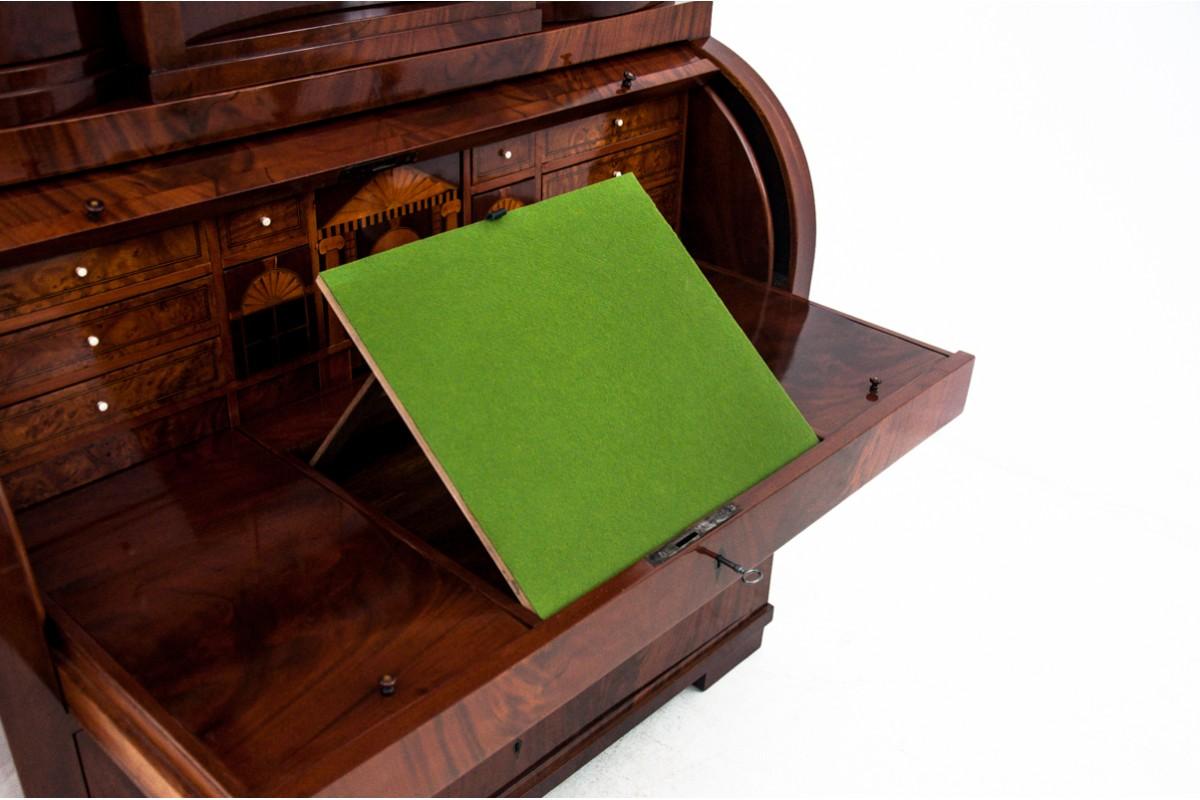 Biedermeier secretary, Northern Europe, mid 19th century. For Sale 4