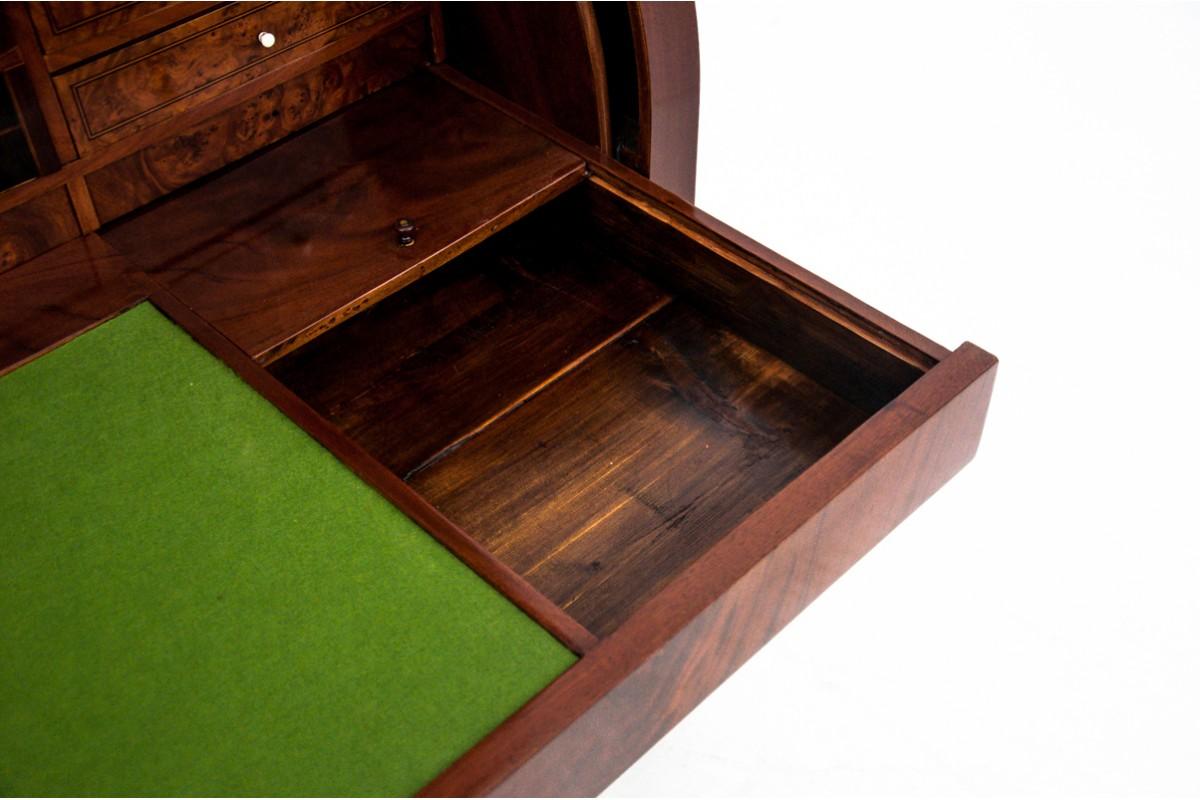 Biedermeier secretary, Northern Europe, mid 19th century. For Sale 3