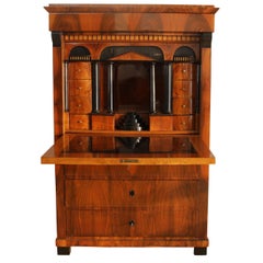 Antique Biedermeier Secretaire, Walnut Veneer, Southwest Germany circa 1820