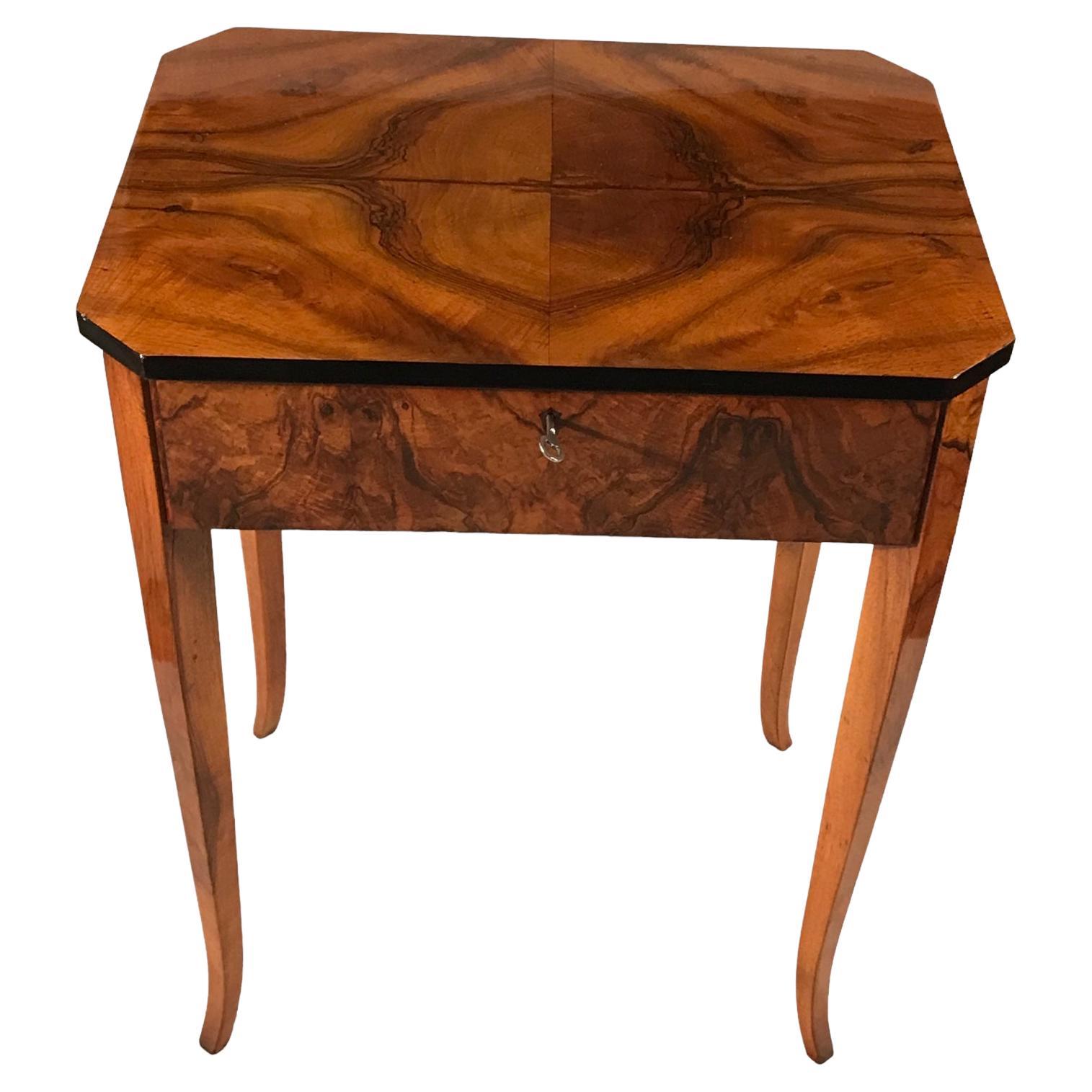 Explore a Rare Biedermeier Table from 1820 Handmade in Southern Germany

This exceptional Biedermeier table, originating from approximately 1820, showcases the exquisite craftsmanship of Southern Germany. Crafted with care, it boasts an alluring