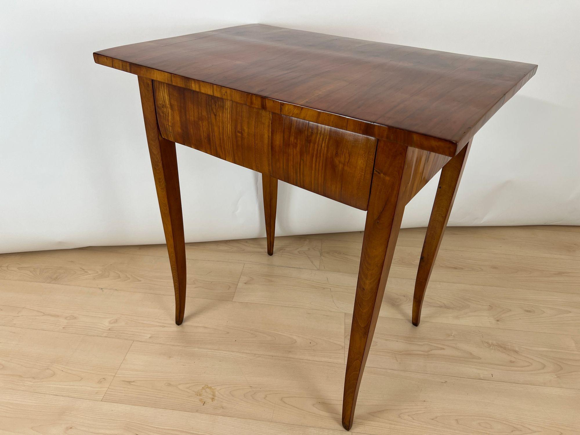 Biedermeier Side Table, Cherrywood, South Germany circa 1820 For Sale 11